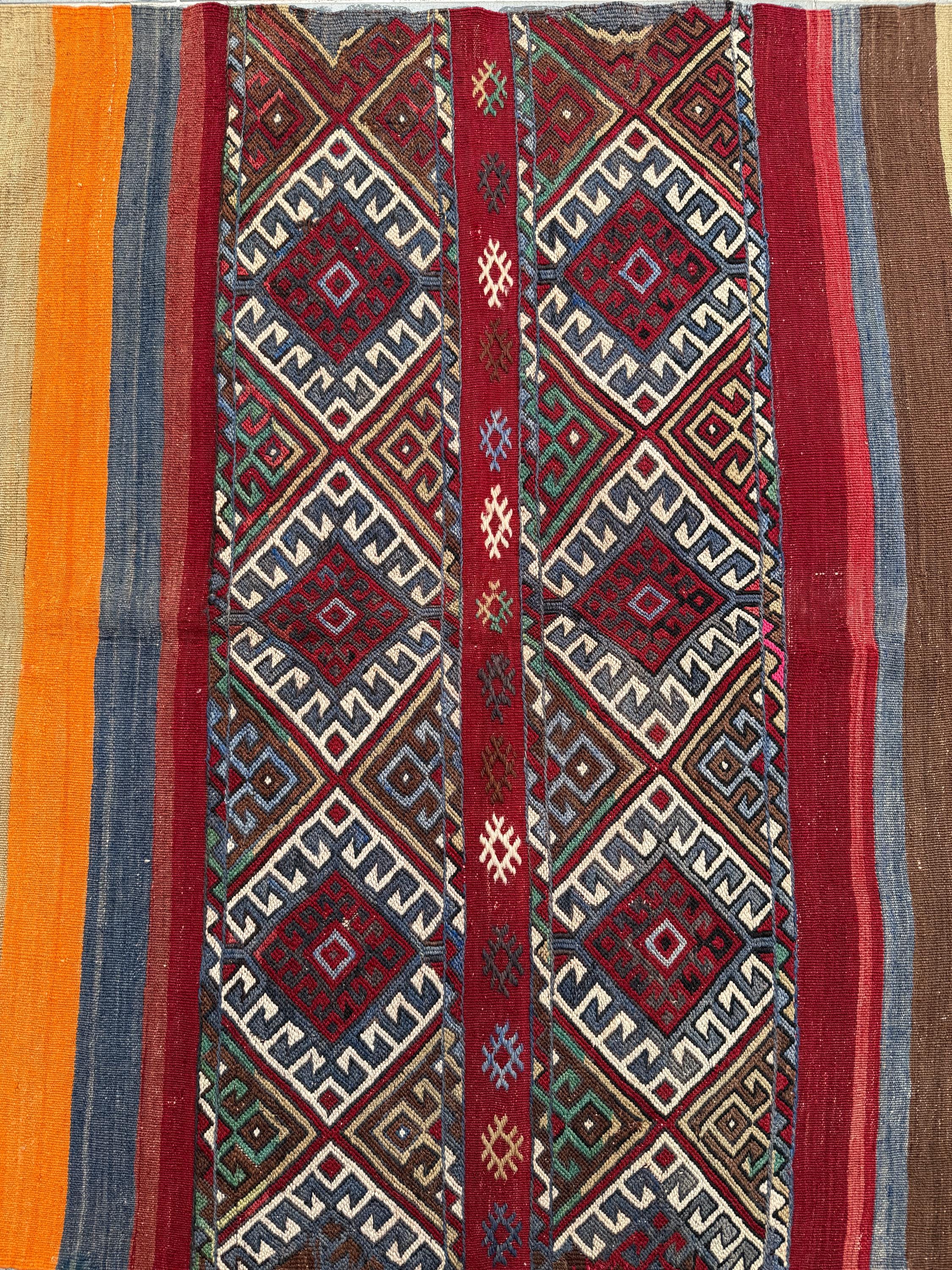 Vintage Turkish Kilim Rug: Handwoven Wool Anatolian Decor (3.41 ft x 3.81 ft)