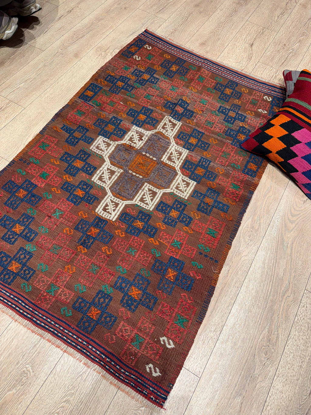 Vintage Turkish Kilim Rug, Handwoven Wool, Bohemian Area Rug (3.02x4.86 ft)