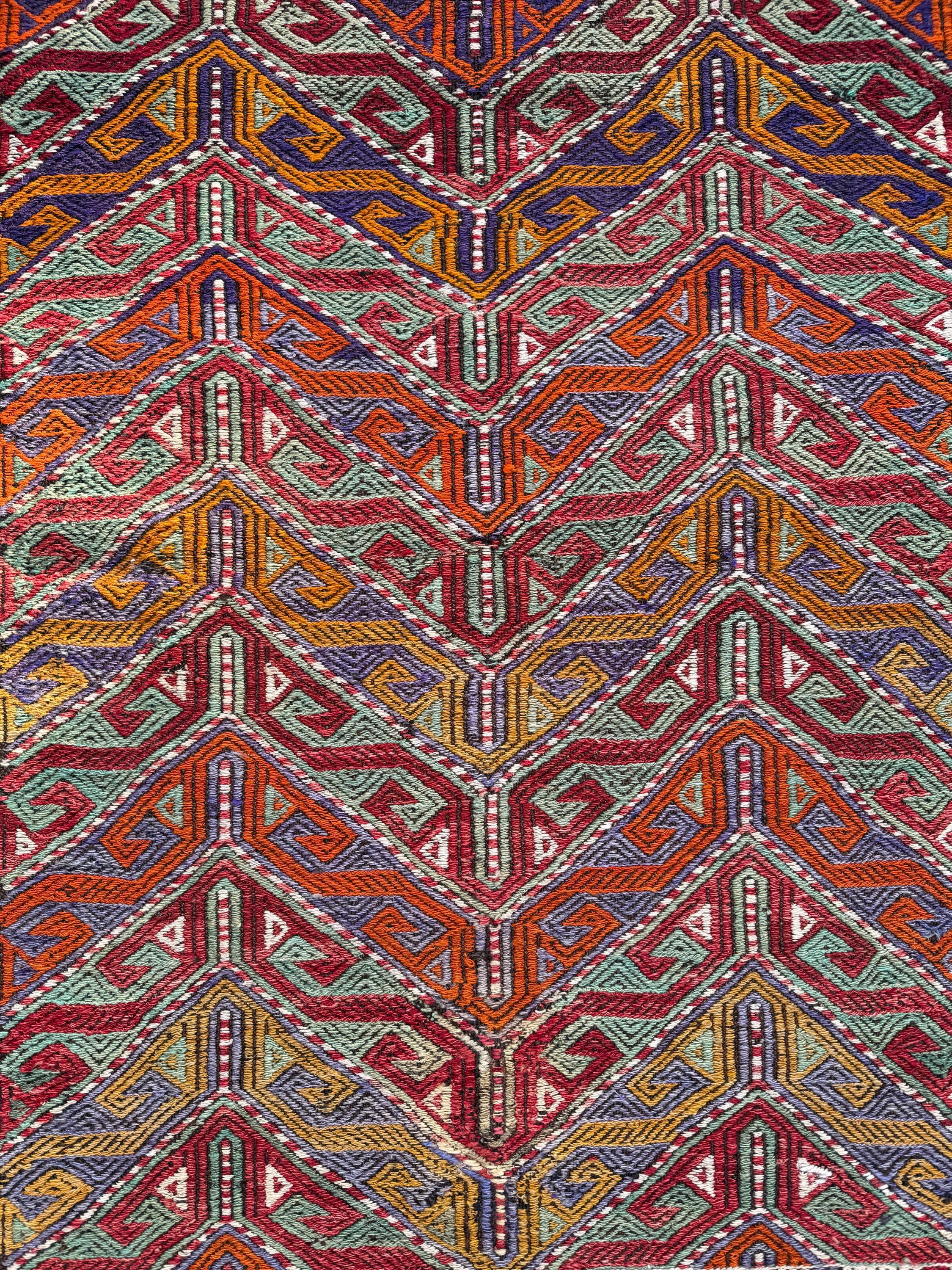 Vintage Turkish Kilim Rug: Handwoven Wool Cicim Rug (2.79x4.00 ft)