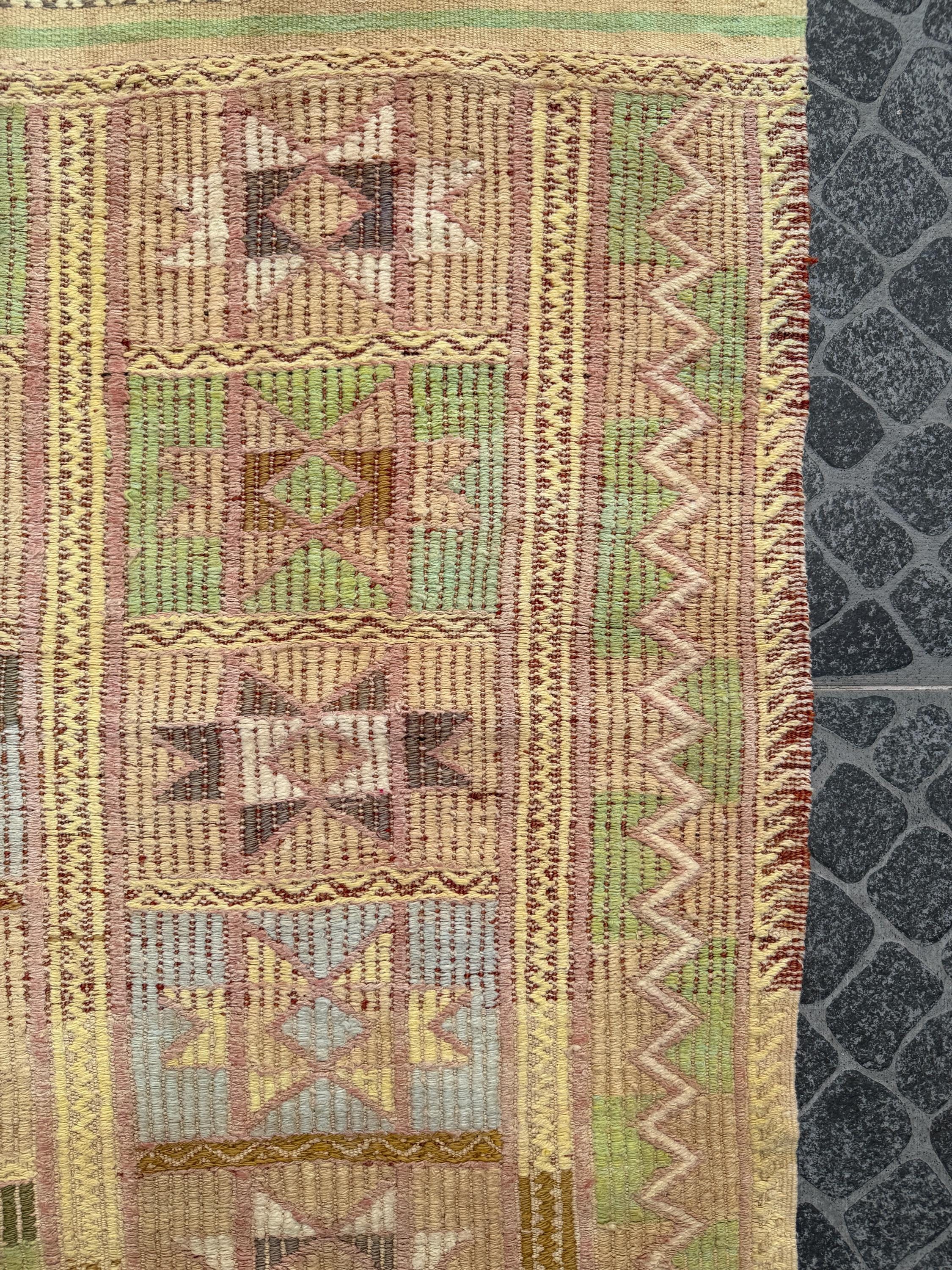 Vintage Turkish Kilim Rug, Handwoven Wool, Boho Decor (3.08x4.46 ft)