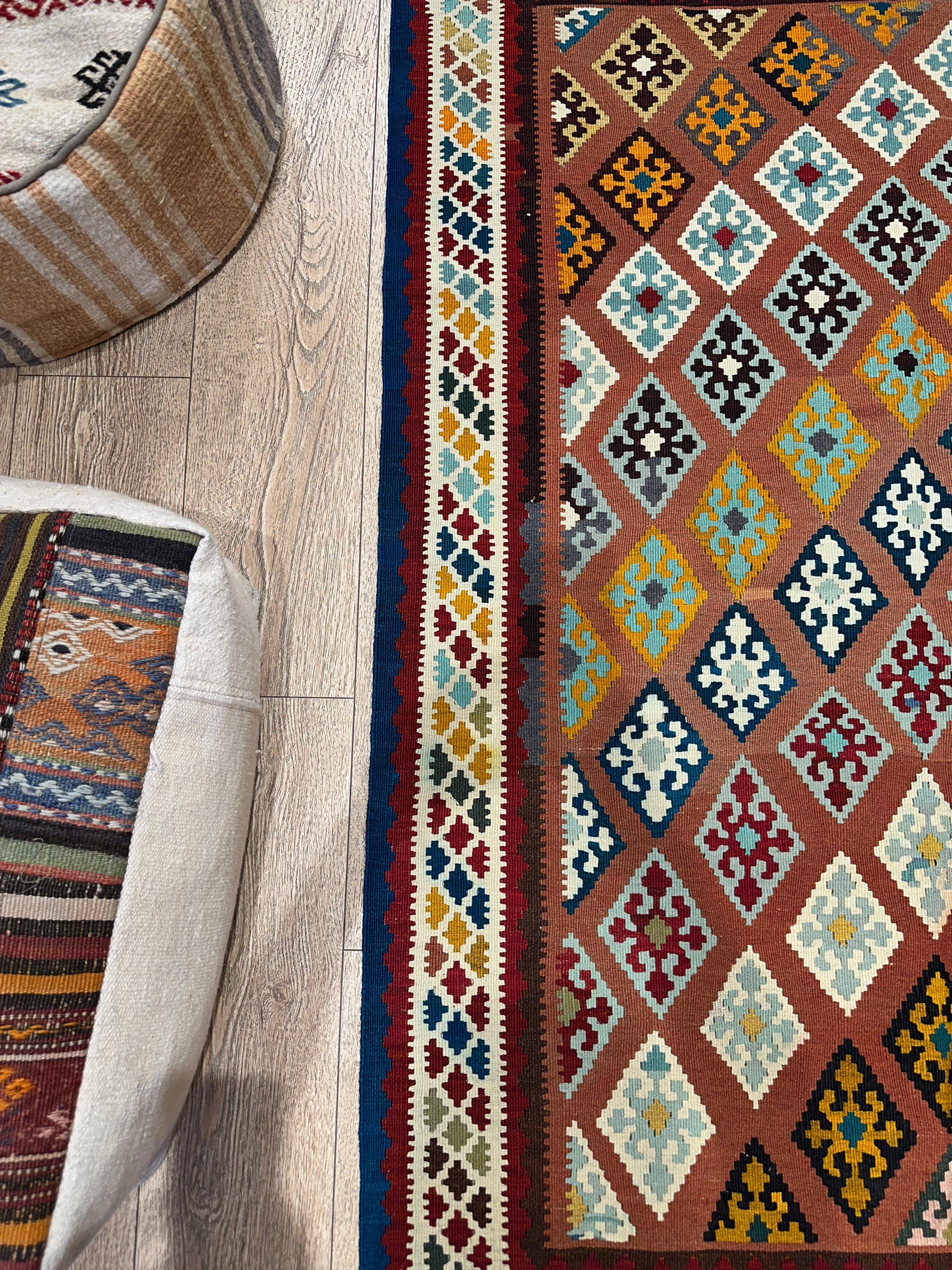 Vintage Turkish Bahtiyari Wool Rug, Multicolor Diamond Design (3.9 x 5.5 ft)