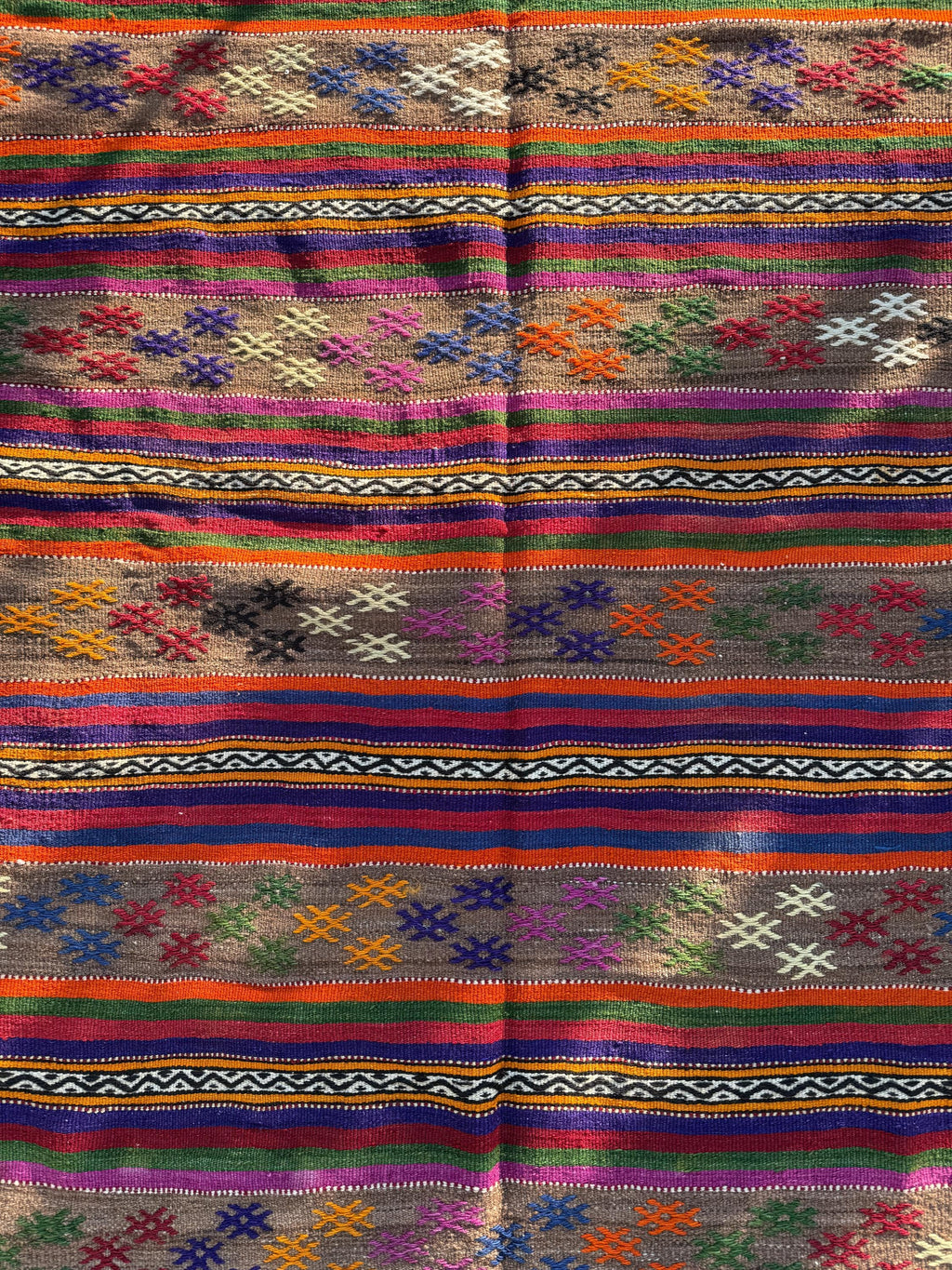 Handwoven Turkish Kilim Rug: Bohemian Geometric Vintage Accent Rug (4x6)