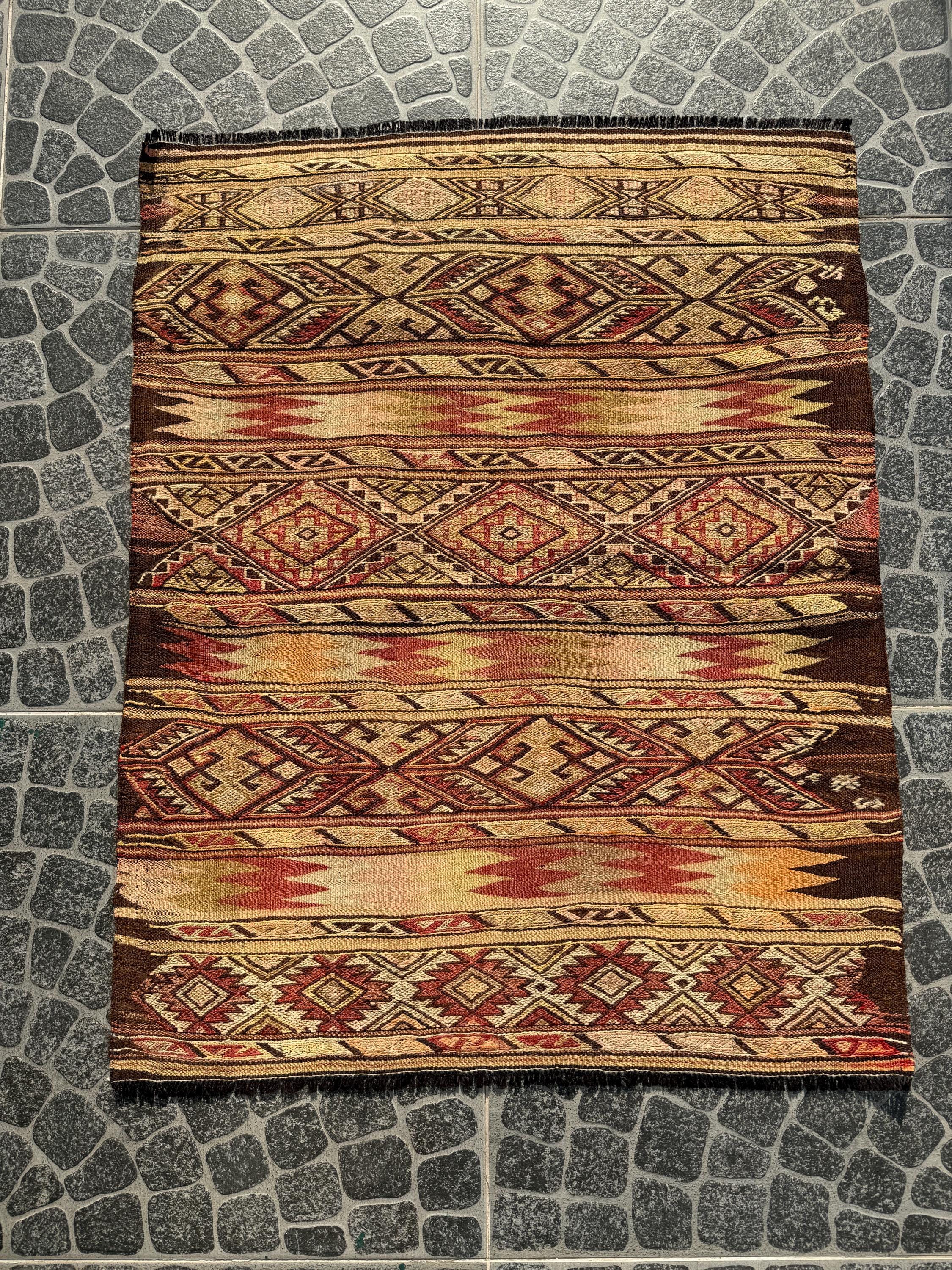 Vintage Turkish Kilim Rug: Handwoven Wool Anatolian Decor (2.92x3.67 ft)