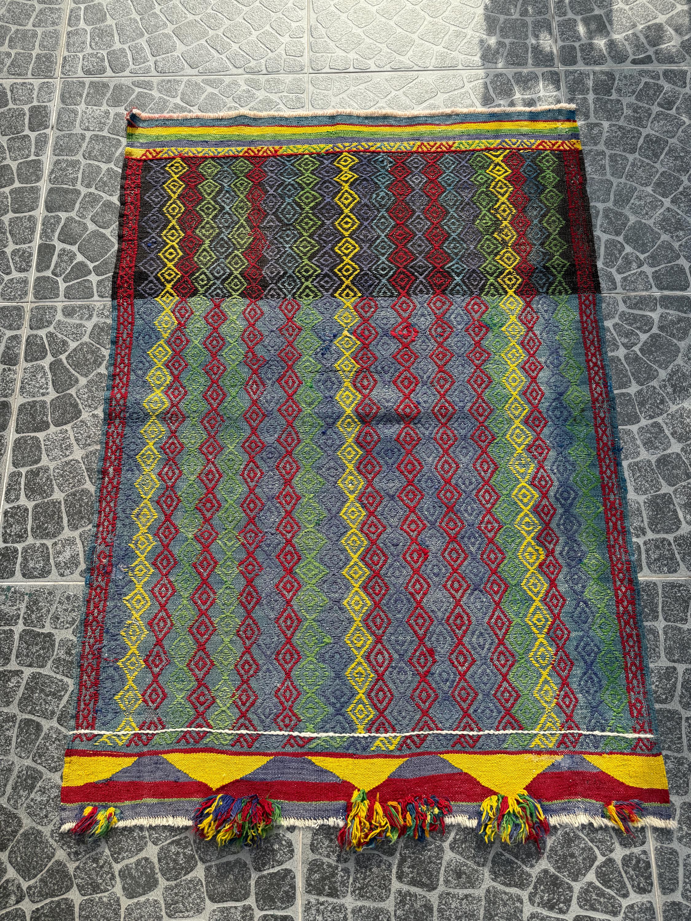 Vintage Cicim Kilim Rug, Turkish Wool, Bohemian Decor (3.41x4.76 ft)
