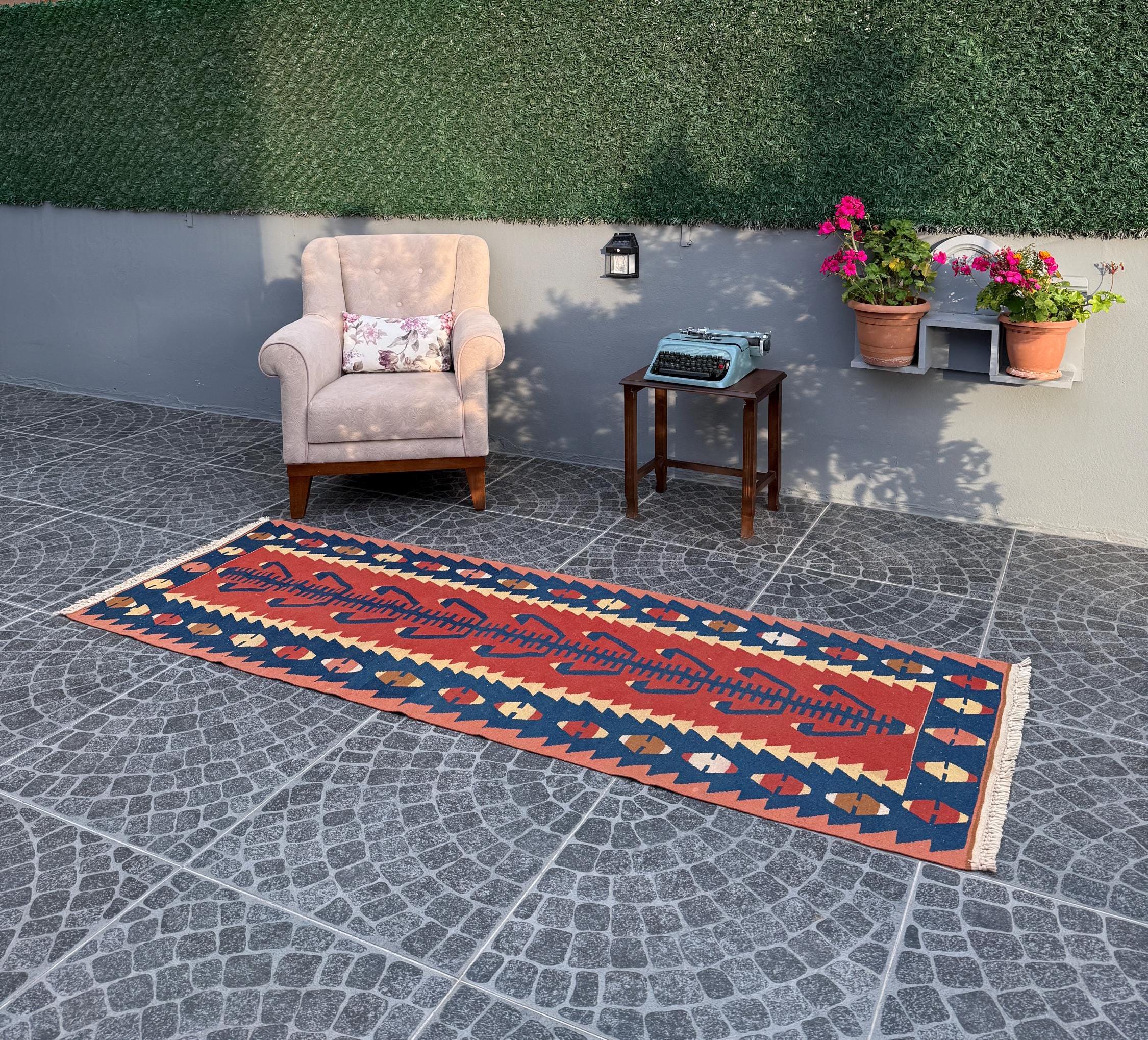 Vintage Turkish Kilim Rug: Handwoven Wool, Tree of Life Motif (2.72x7.78 ft)