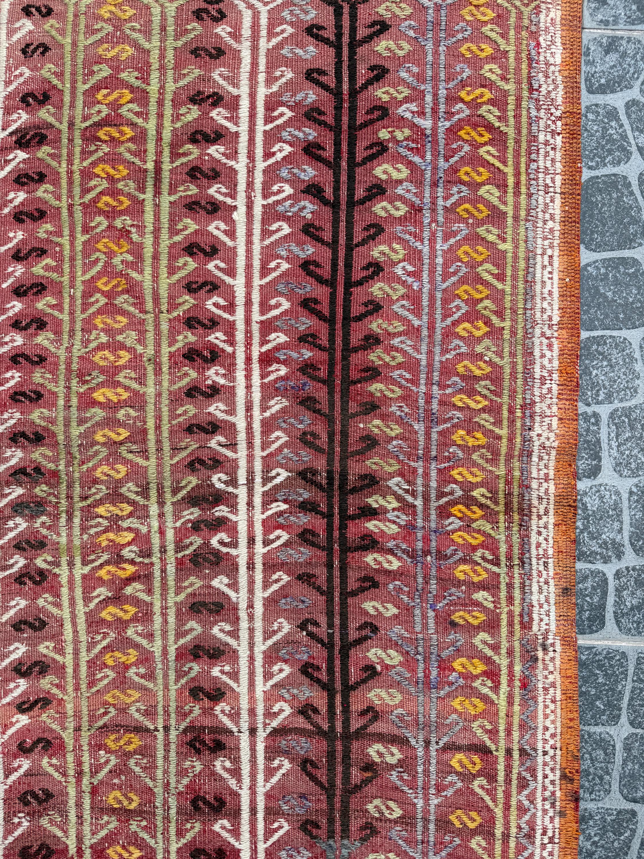 Vintage Turkish Kilim Rug, Handwoven Wool Cicim, Bohemian Decor (2.95x4.46 ft)