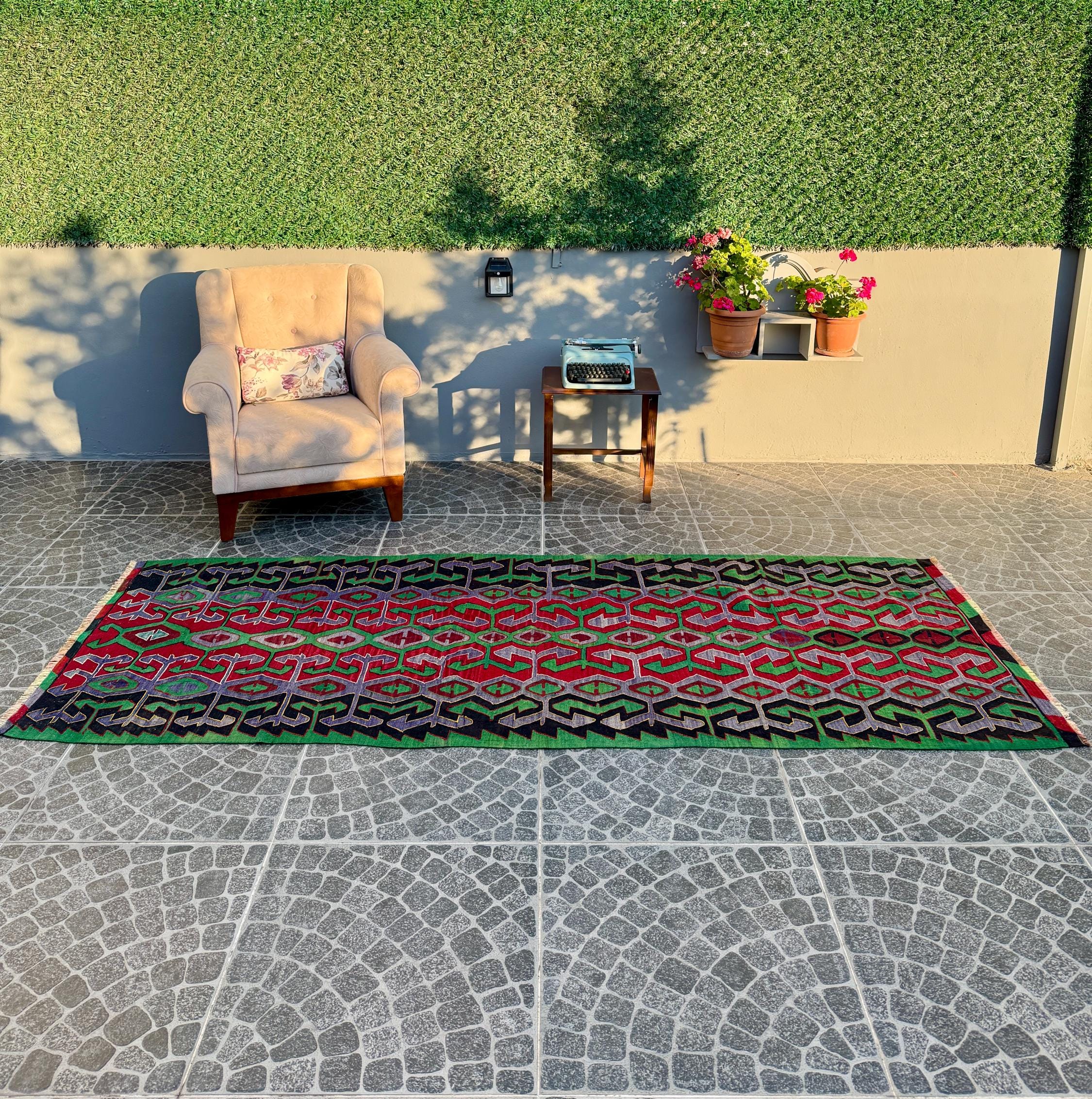 Vintage Turkish Kilim Rug, Handwoven Scorpion Motif, 3.61x9.22 ft