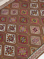 Vintage Turkish Kilim Rug – 4.6 x 8.2 ft, Handwoven Wool Star Diamond