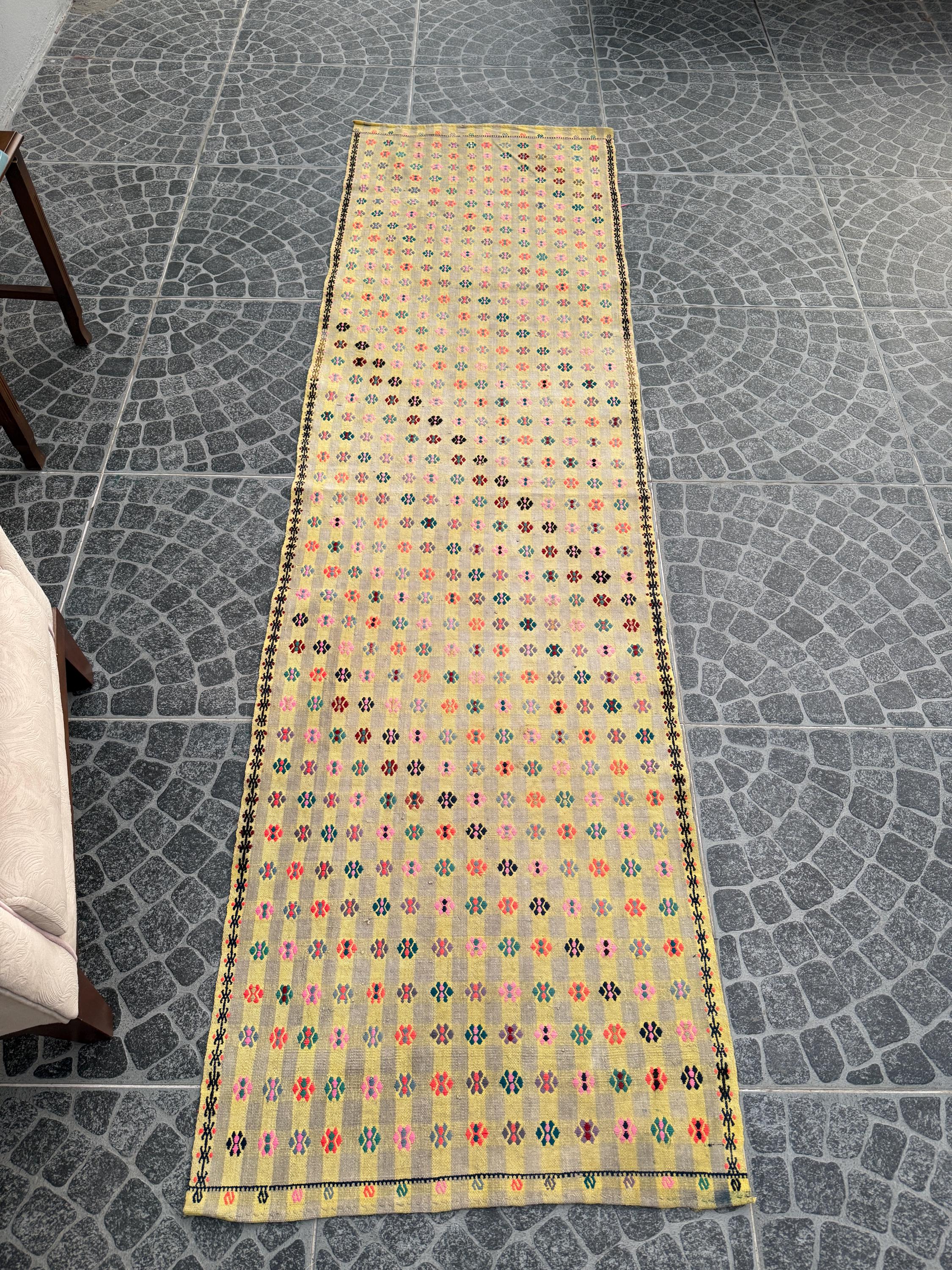 Vintage Turkish Kilim Rug – Cicim Weaving, Scorpion Motif (2.56x9.09 ft)