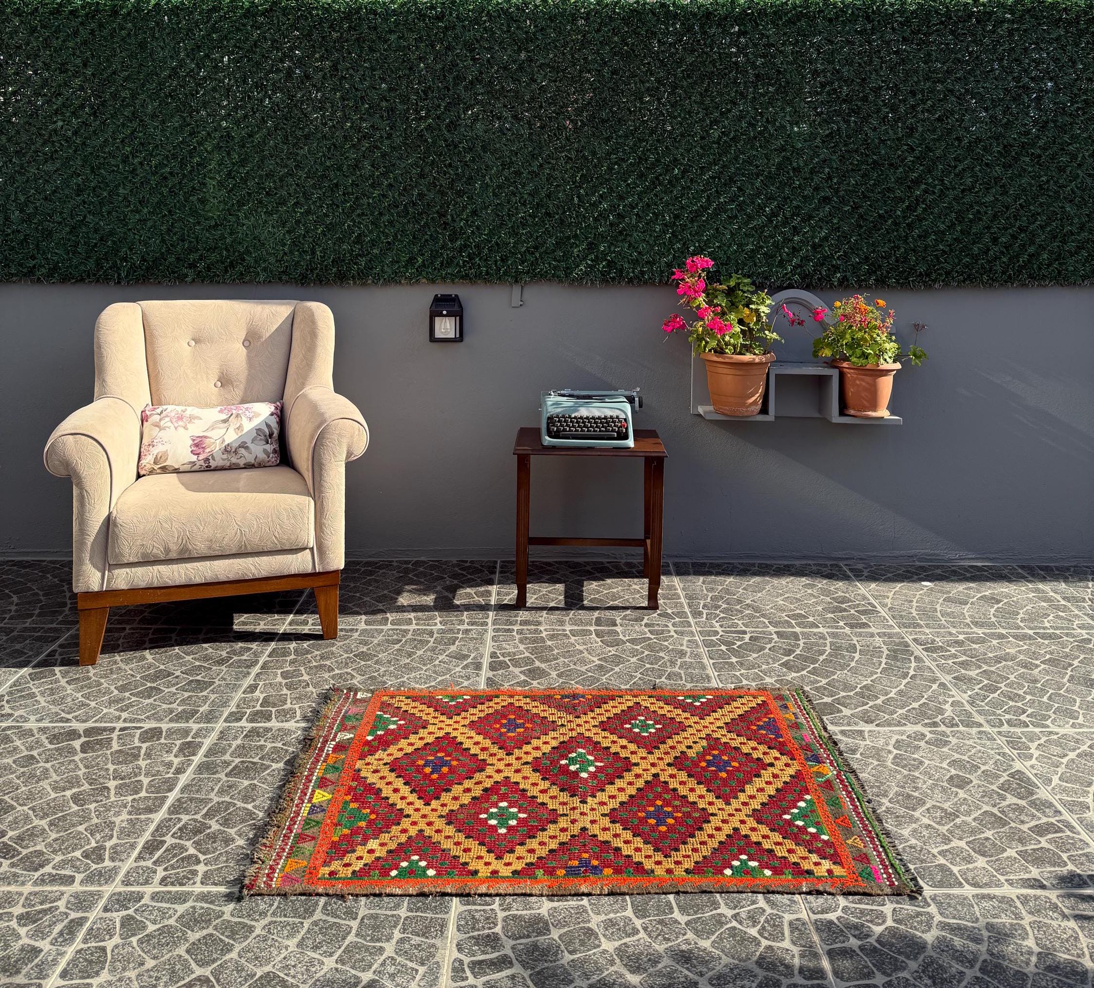 Vintage Turkish Kilim Rug, Handwoven Wool Anatolian Rug, Bohemian Decor (2.62x3.81 ft)