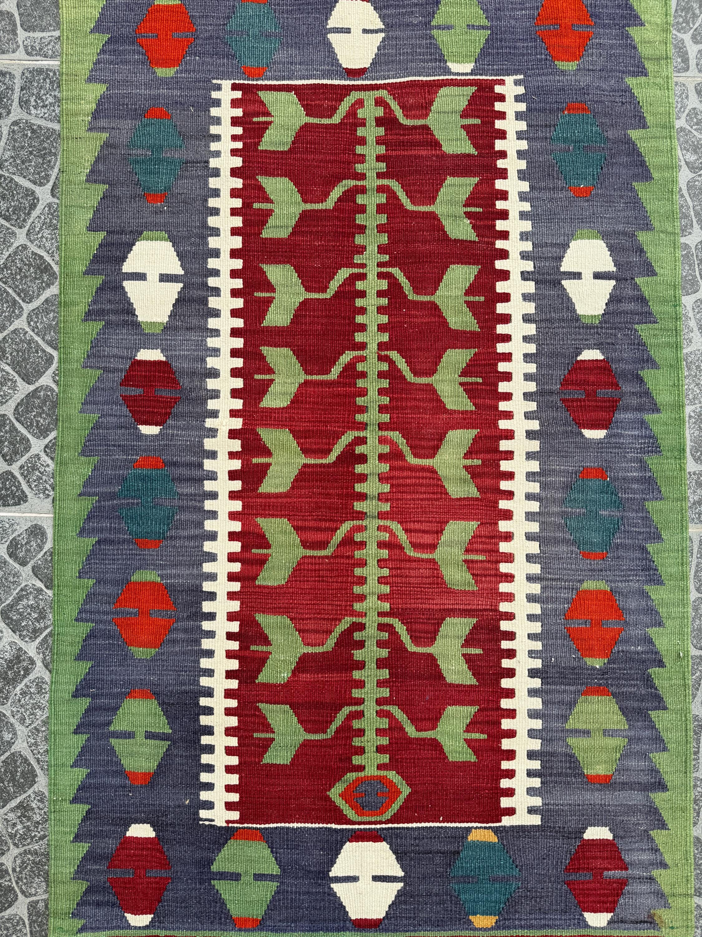 Vintage Turkish Kilim Rug, Handwoven Boho Decor (2.62x4.07 ft)