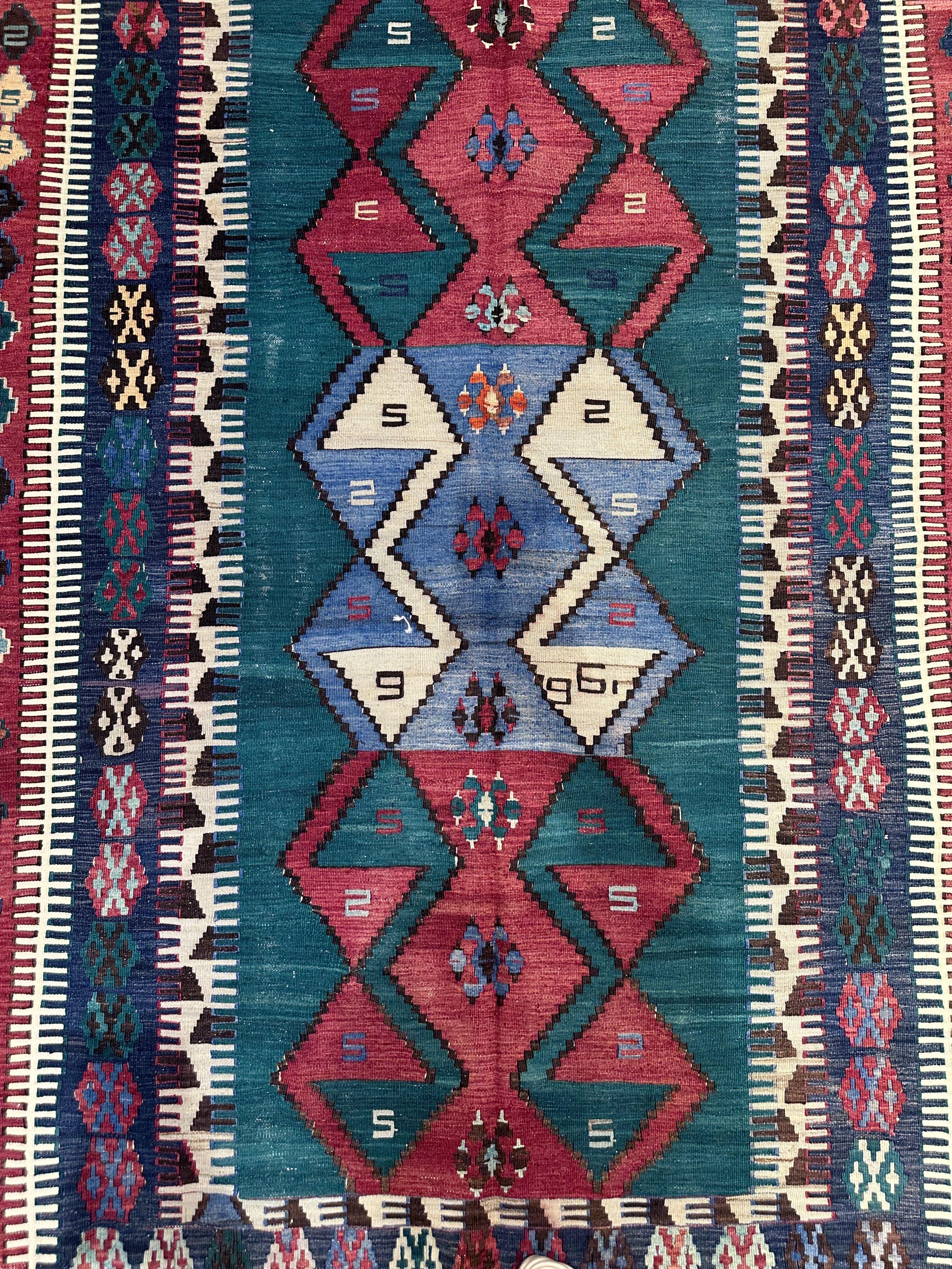 Vintage Turkish Kilim Rug, Handwoven Wool Boho Rug (4.5 x 6.4 ft)