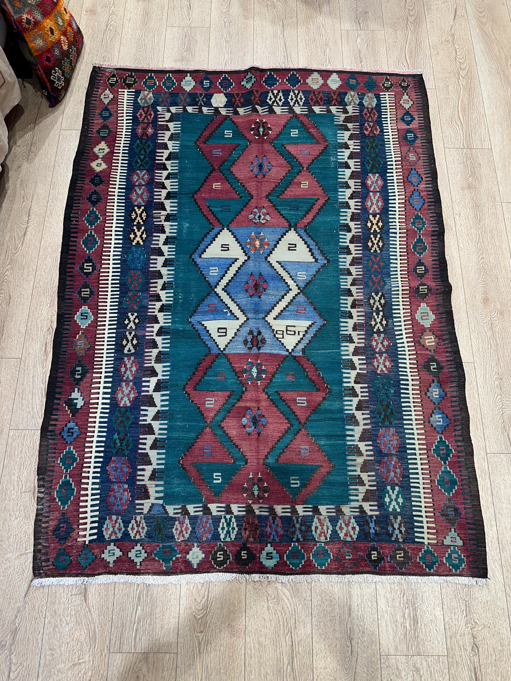 Vintage Turkish Kilim Rug, Handwoven Wool Boho Rug (4.5 x 6.4 ft)