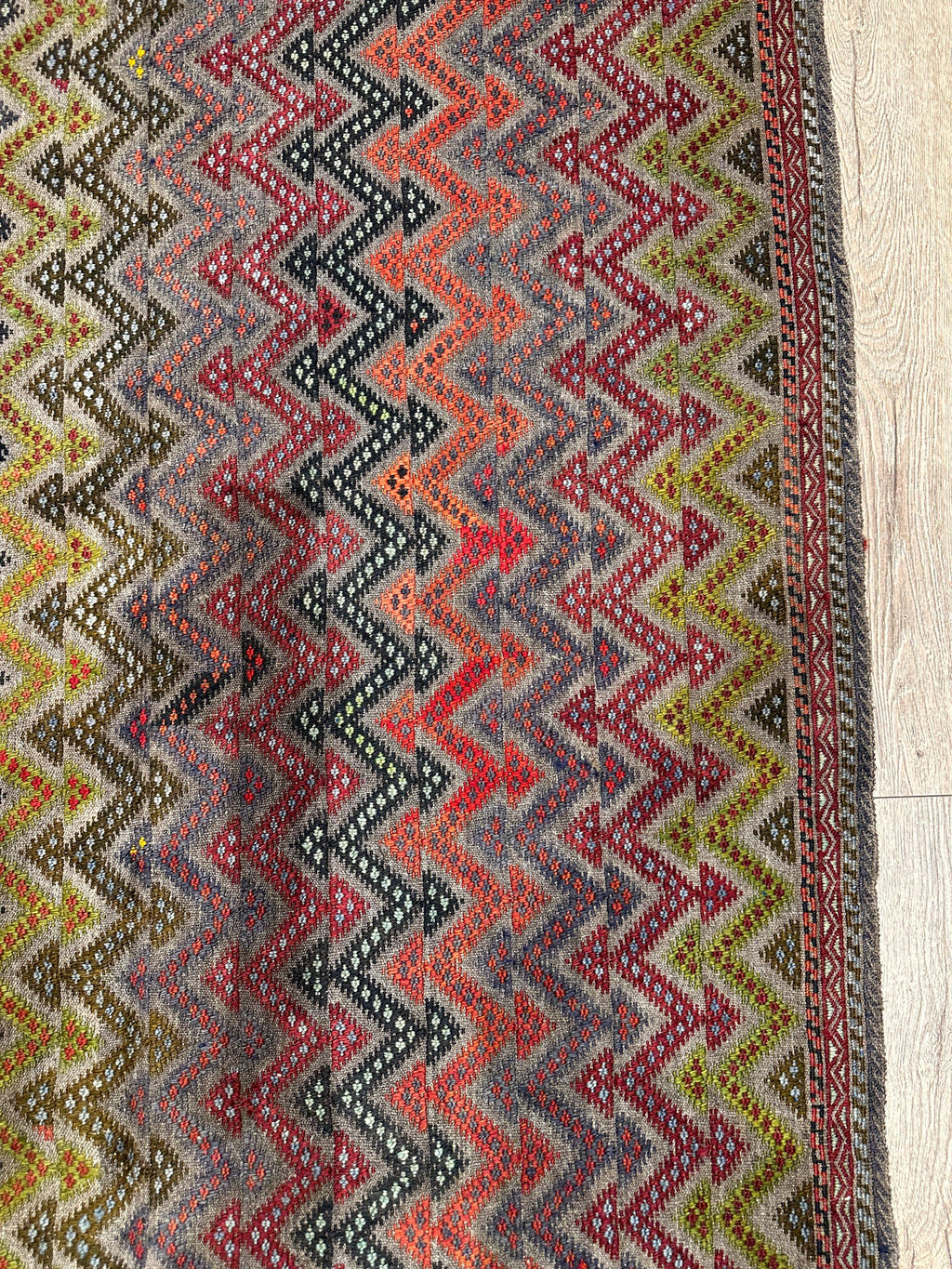 Vintage Turkish Kilim Rug, Handwoven Wool Area Rug (4.3 x 5.5 ft)