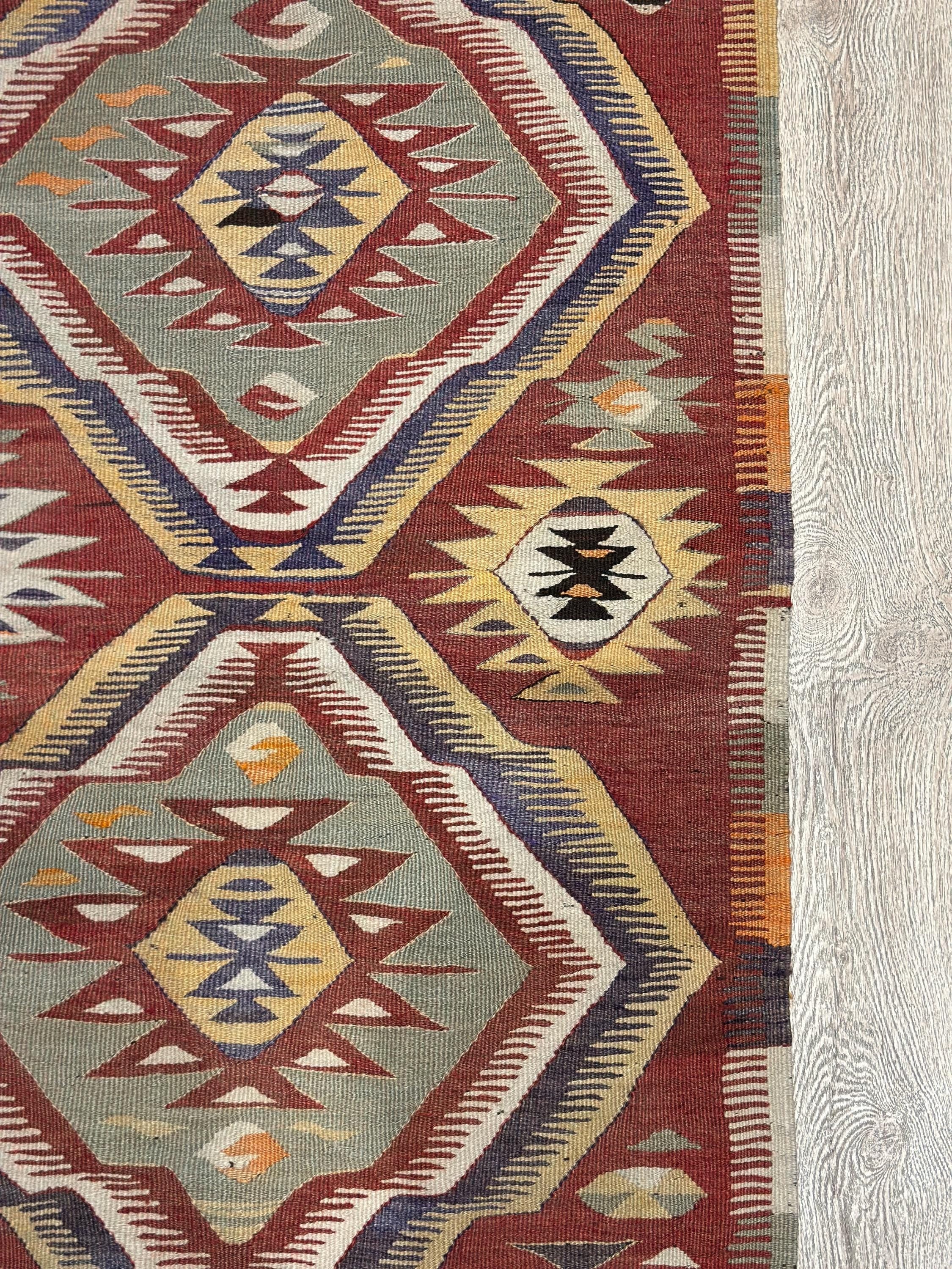 Vintage Turkish Kilim Rug, Handwoven Wool, Boho Tribal Decor (4.8 x 7.8 ft)