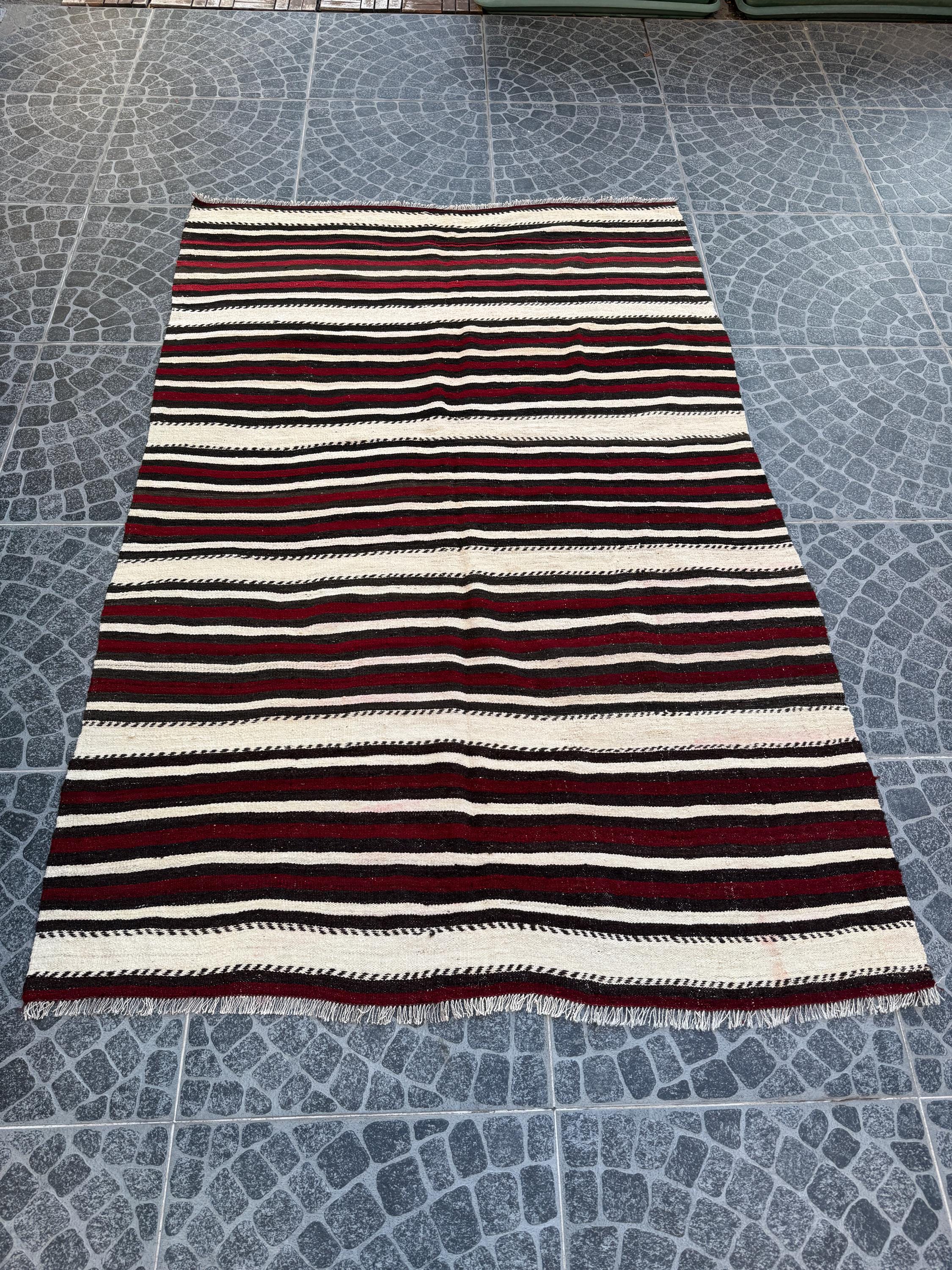 Vintage Turkish Kilim Rug: Handwoven Wool, Striped Bohemian Decor (4.8 x 7.2 ft)