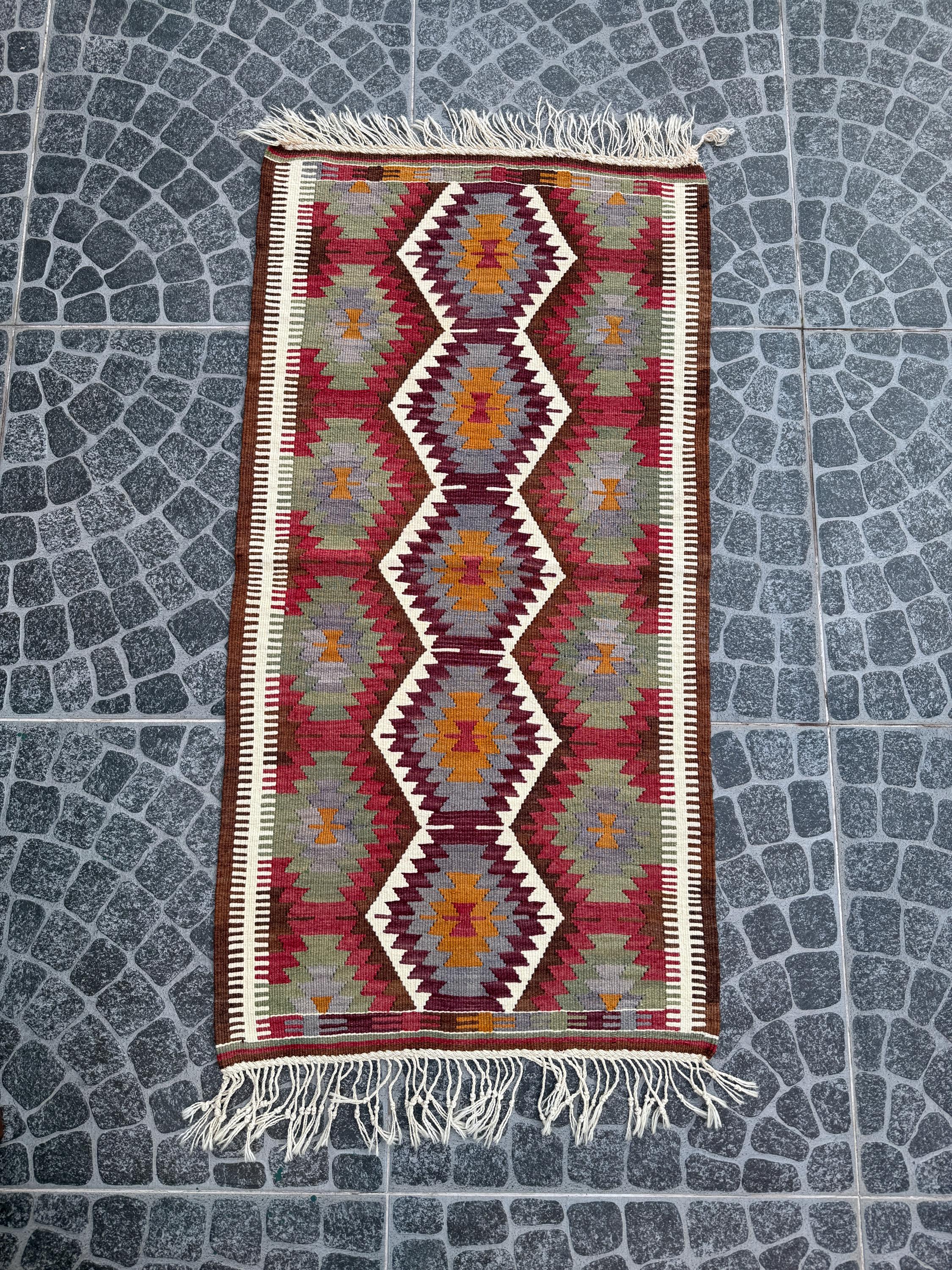 Vintage Handwoven Turkish Kilim Rug, Wool Bohemian Decor (2.30x4.33 ft)