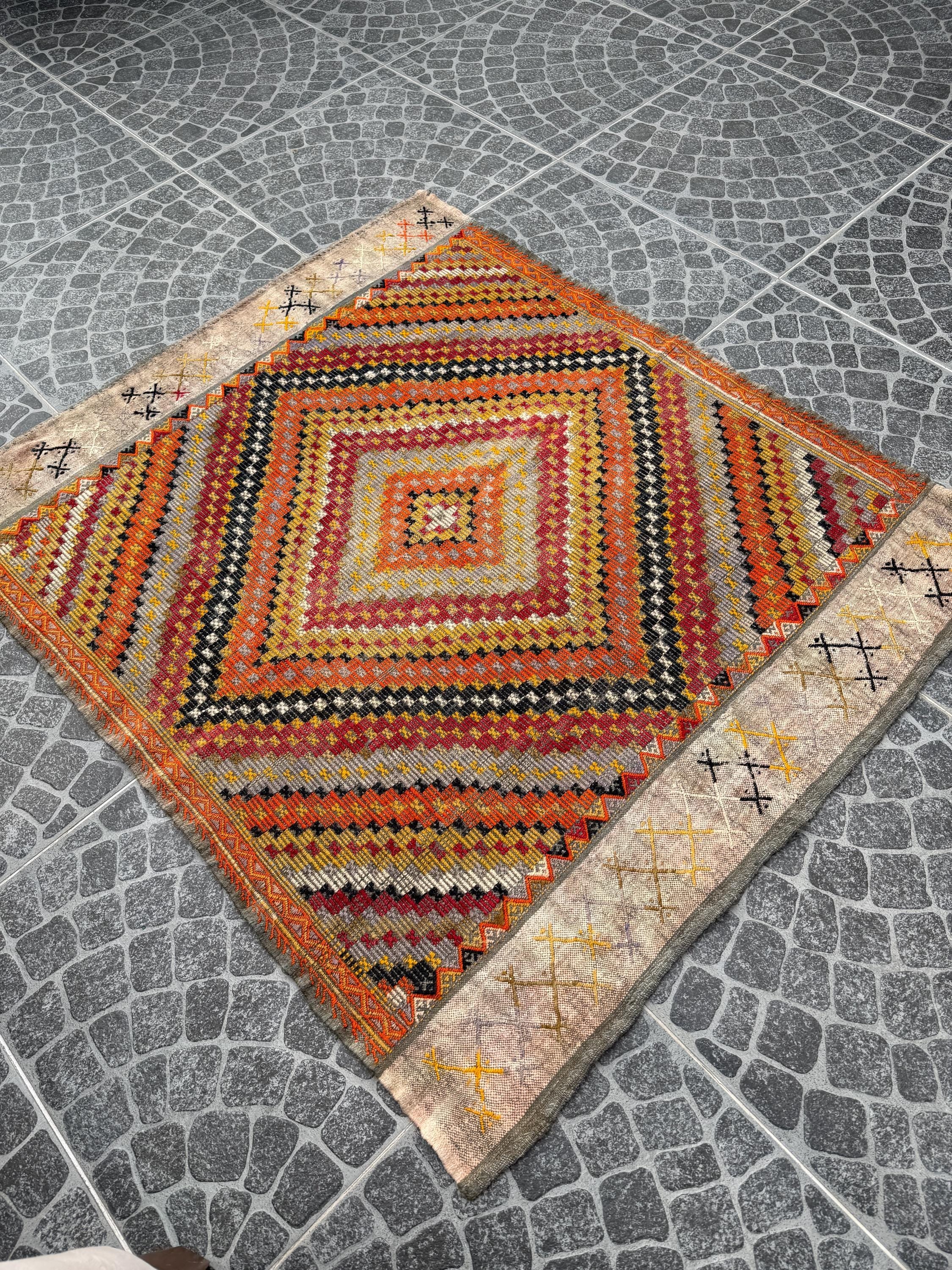 Vintage Turkish Kilim Rug, Handwoven Cicim, Bohemian Decor (4.00x4.66 ft)