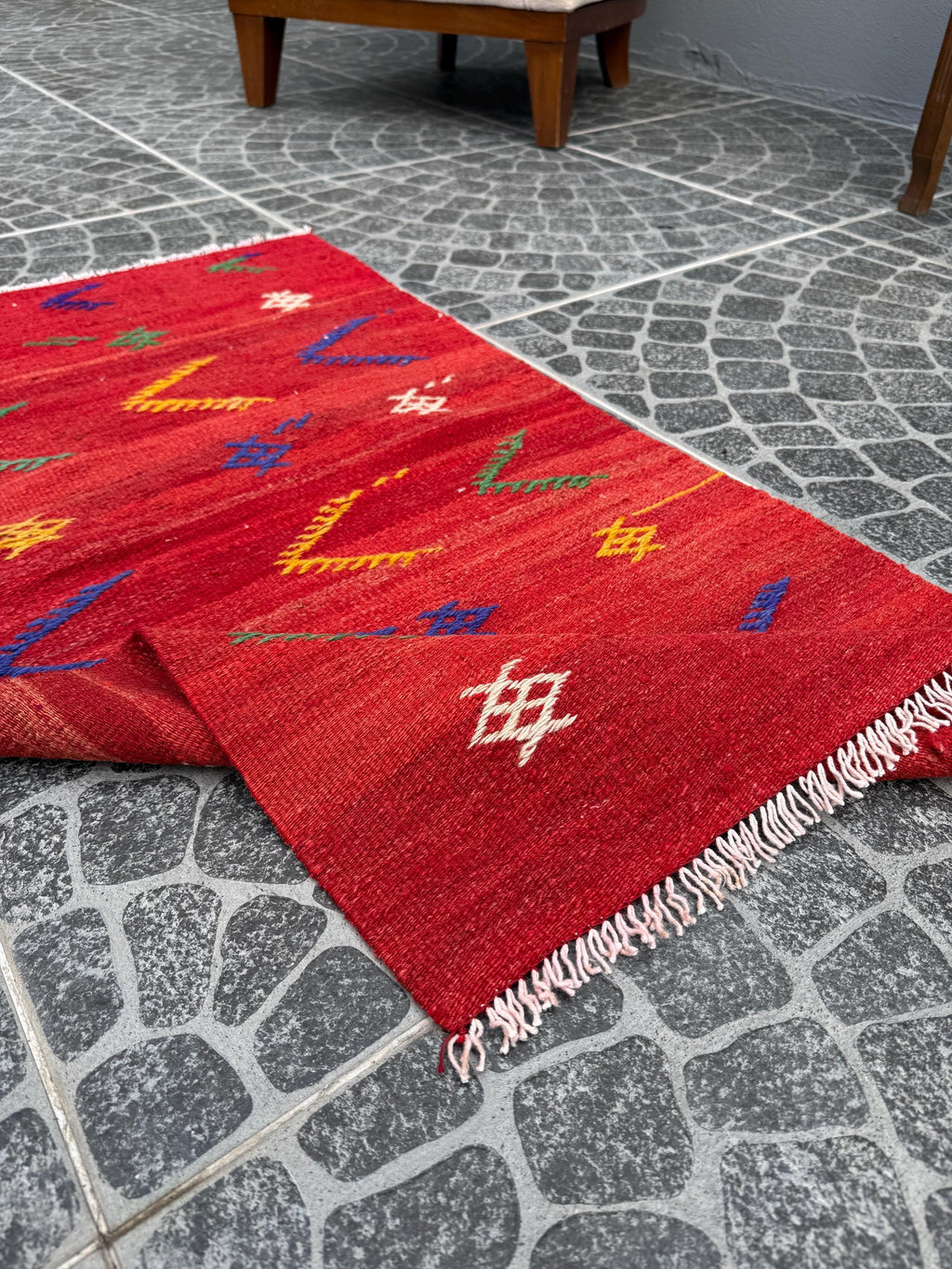Vintage Turkish Kilim Rug, Handwoven Wool Cicim Rug (1.90x3.81 ft)