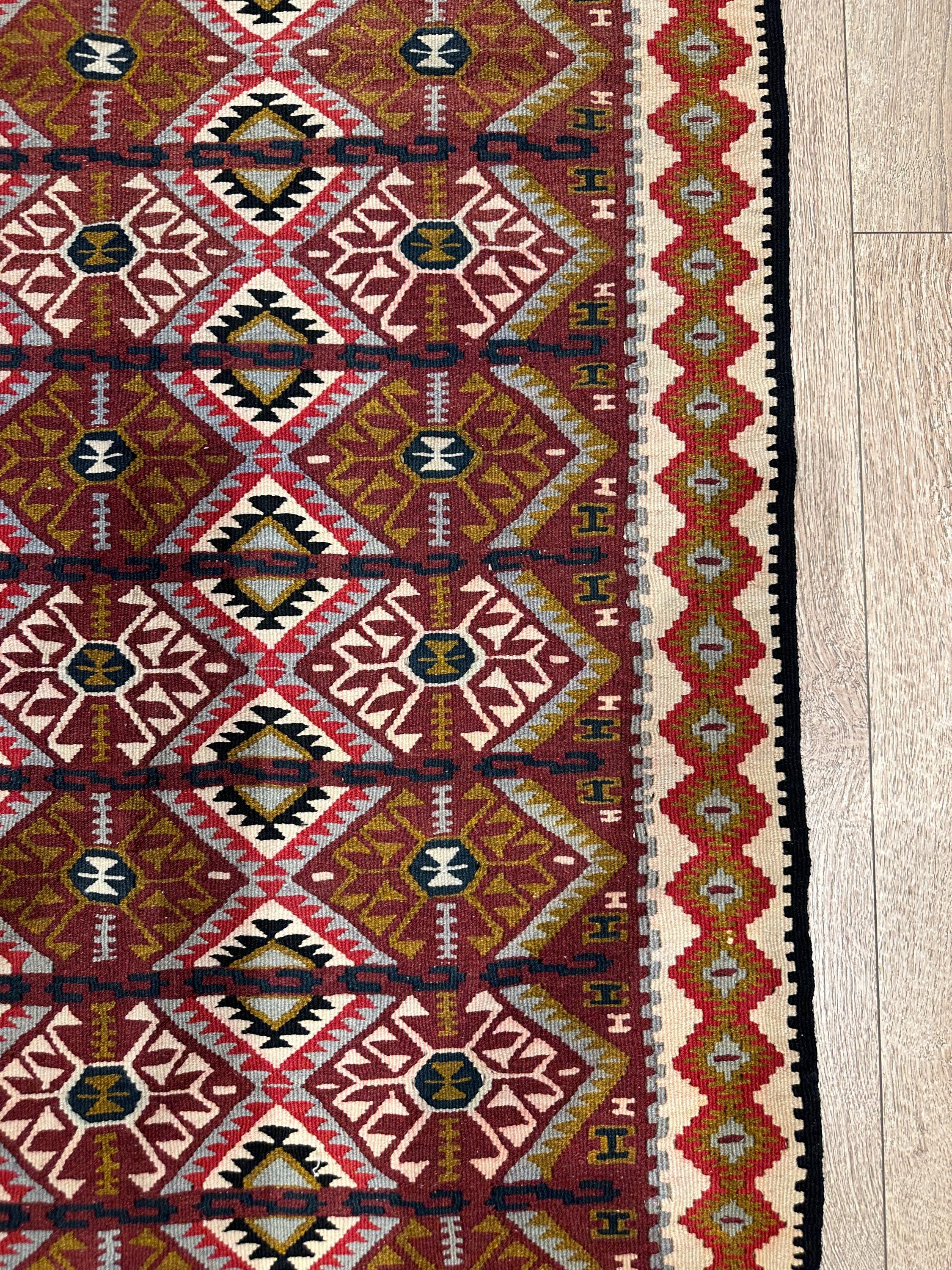 Vintage Turkish Kilim Rug, Handwoven Wool Boho Decor (3.4 x 6.1 ft)