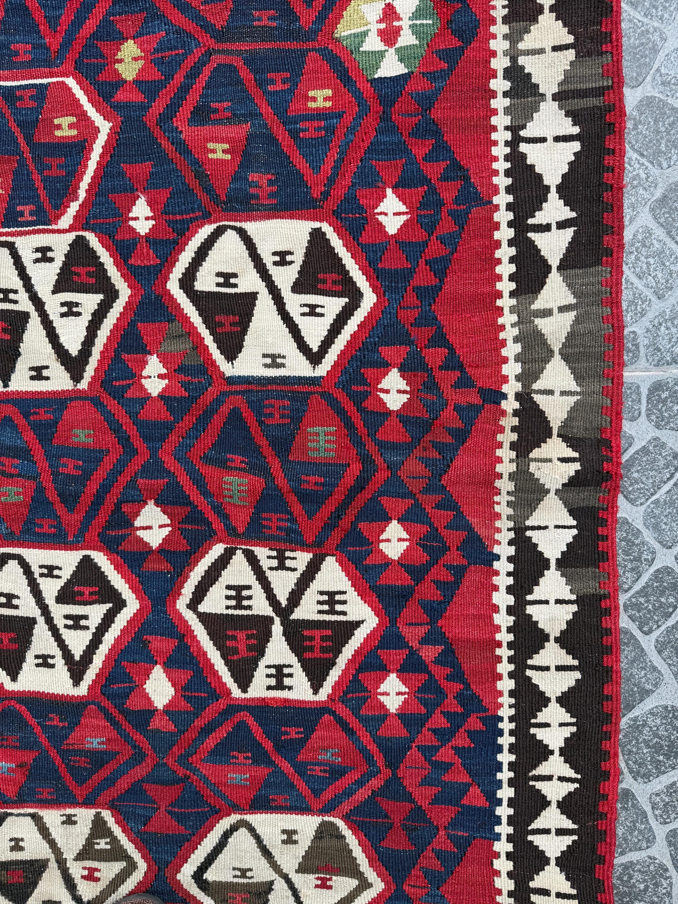 Handwoven Turkish Kilim Rug, Bohemian Geometric Rug (4.07x4.86 ft)