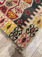 Vintage Turkish Kilim Rug, Handwoven Wool Medallion Rug (2.7 × 3.9 ft)