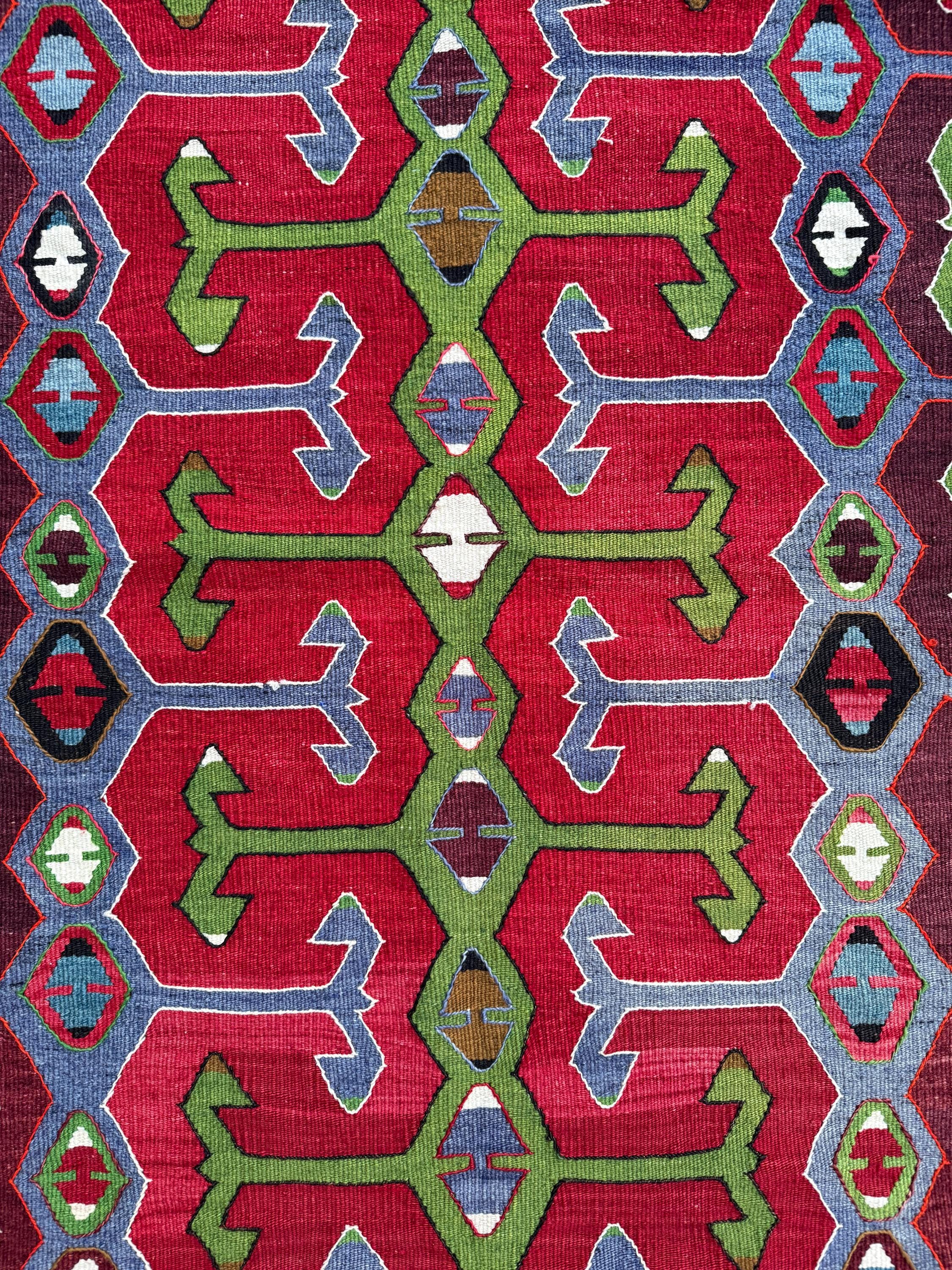 Vintage Turkish Kilim Rug, Handwoven Wool, Bohemian Home Decor (3.38x5.41 ft)