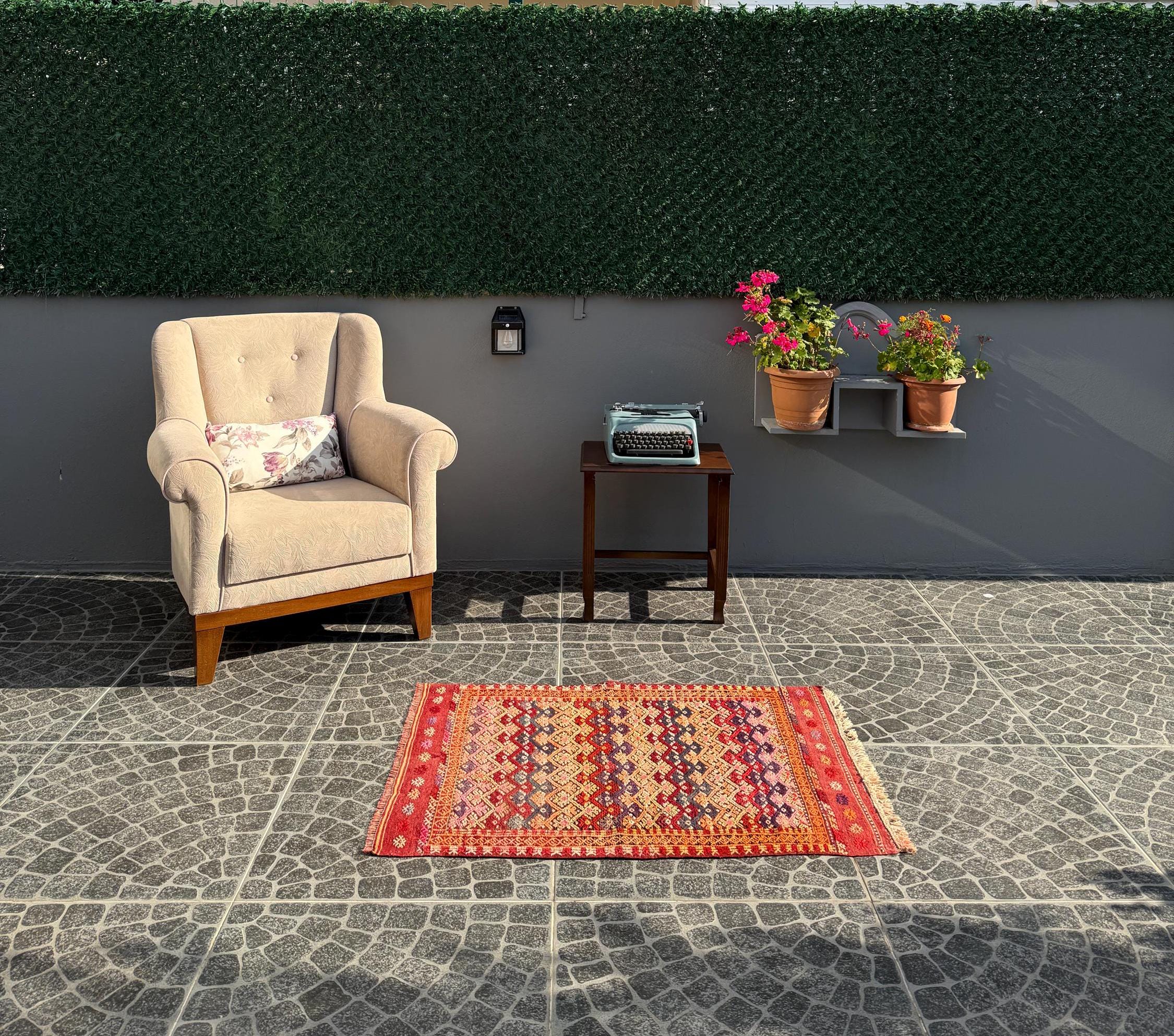 Vintage Afyon Cicim Rug, Handwoven Wool, Turkish Boho Decor (2.56x3.48 ft)