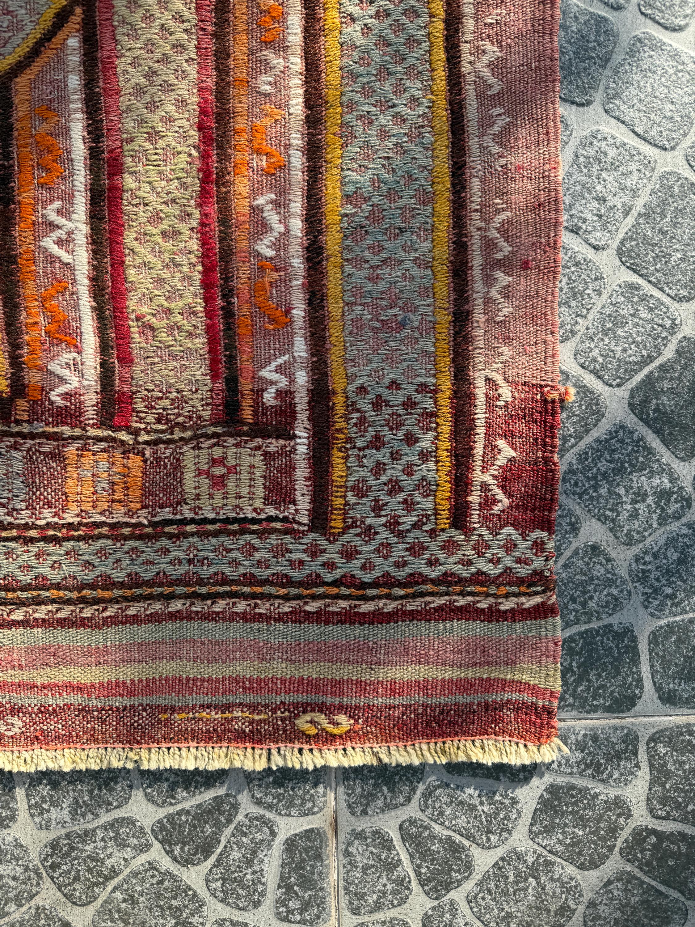 Vintage Handwoven Turkish Kilim Rug, Bohemian Home Decor (2.62x3.94 ft)
