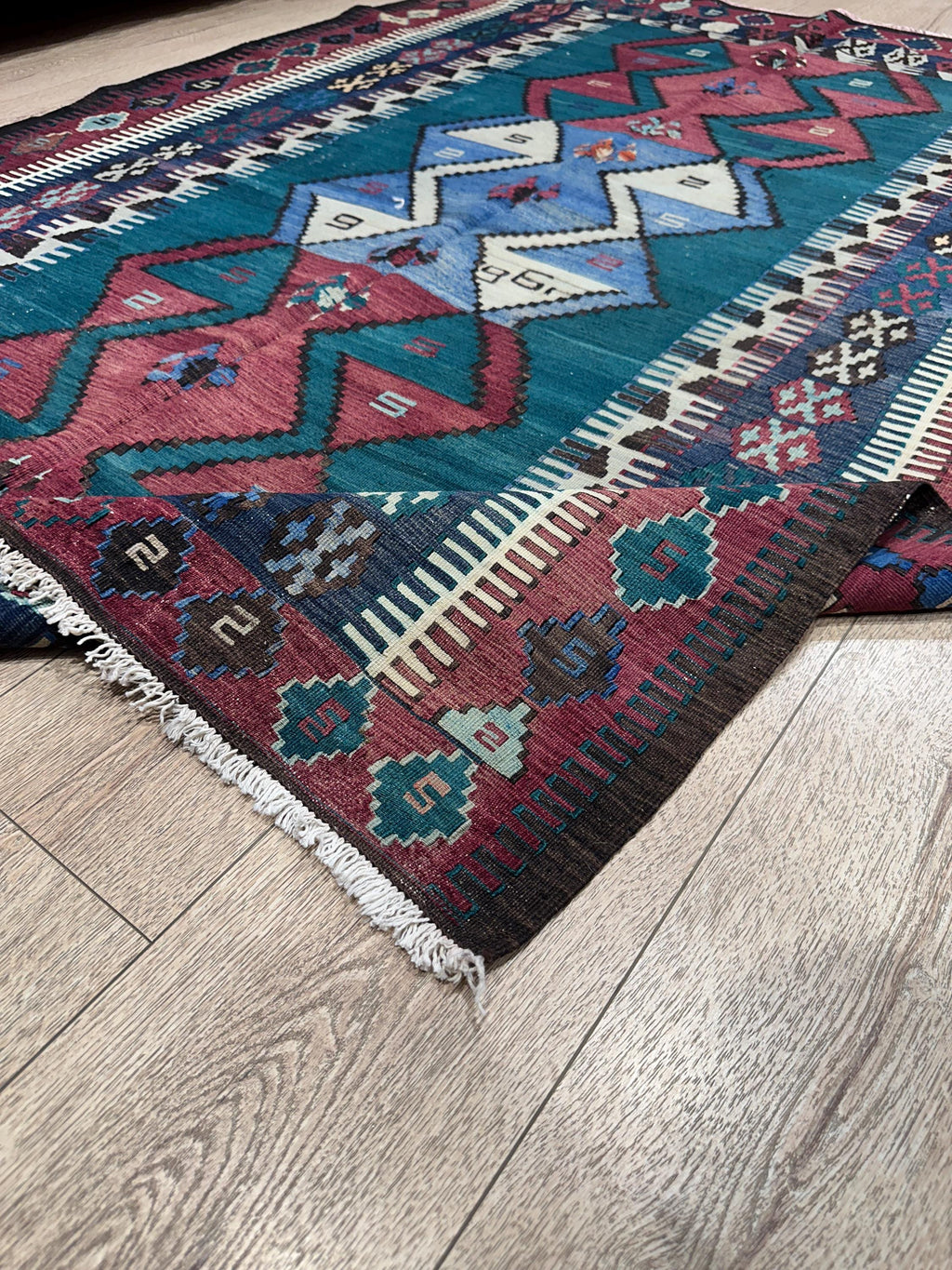 Vintage Turkish Kilim Rug, Handwoven Wool Boho Rug (4.5 x 6.4 ft)
