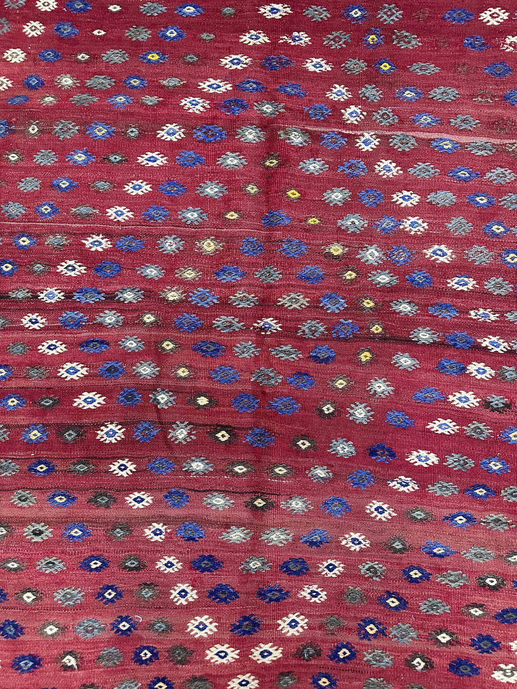 Vintage Turkish Kilim Rug – Handwoven Wool Carpet, 4.59x5.84 ft