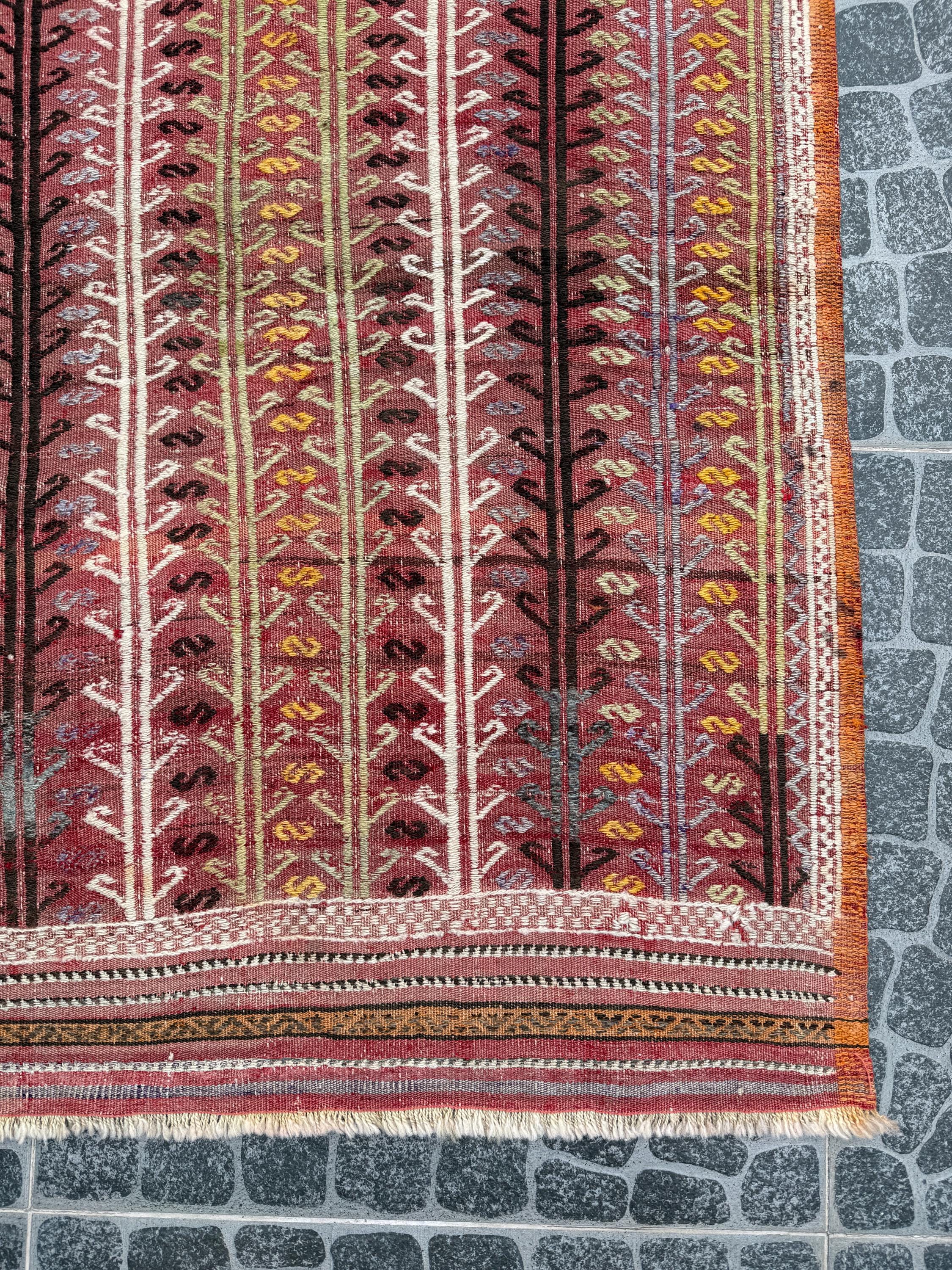 Vintage Turkish Kilim Rug, Handwoven Wool Cicim, Bohemian Decor (2.95x4.46 ft)