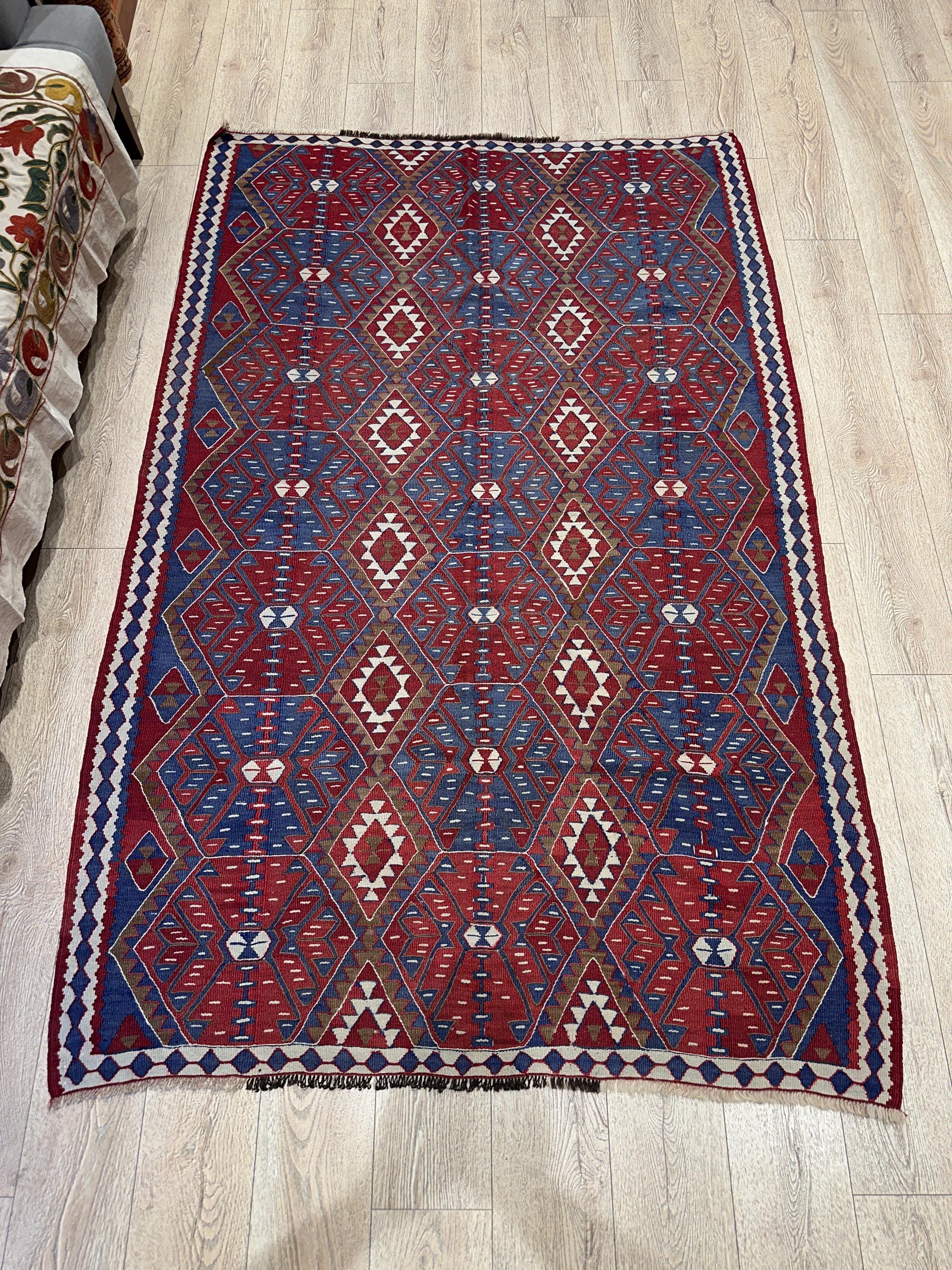Vintage Area Rug, Turkish Kilim Rugs,  Rugs for living room, Vintage Boho Decor Rug, Handmade Rug, Area Rug, Unique Rug - 4.9 x 7.6 ft