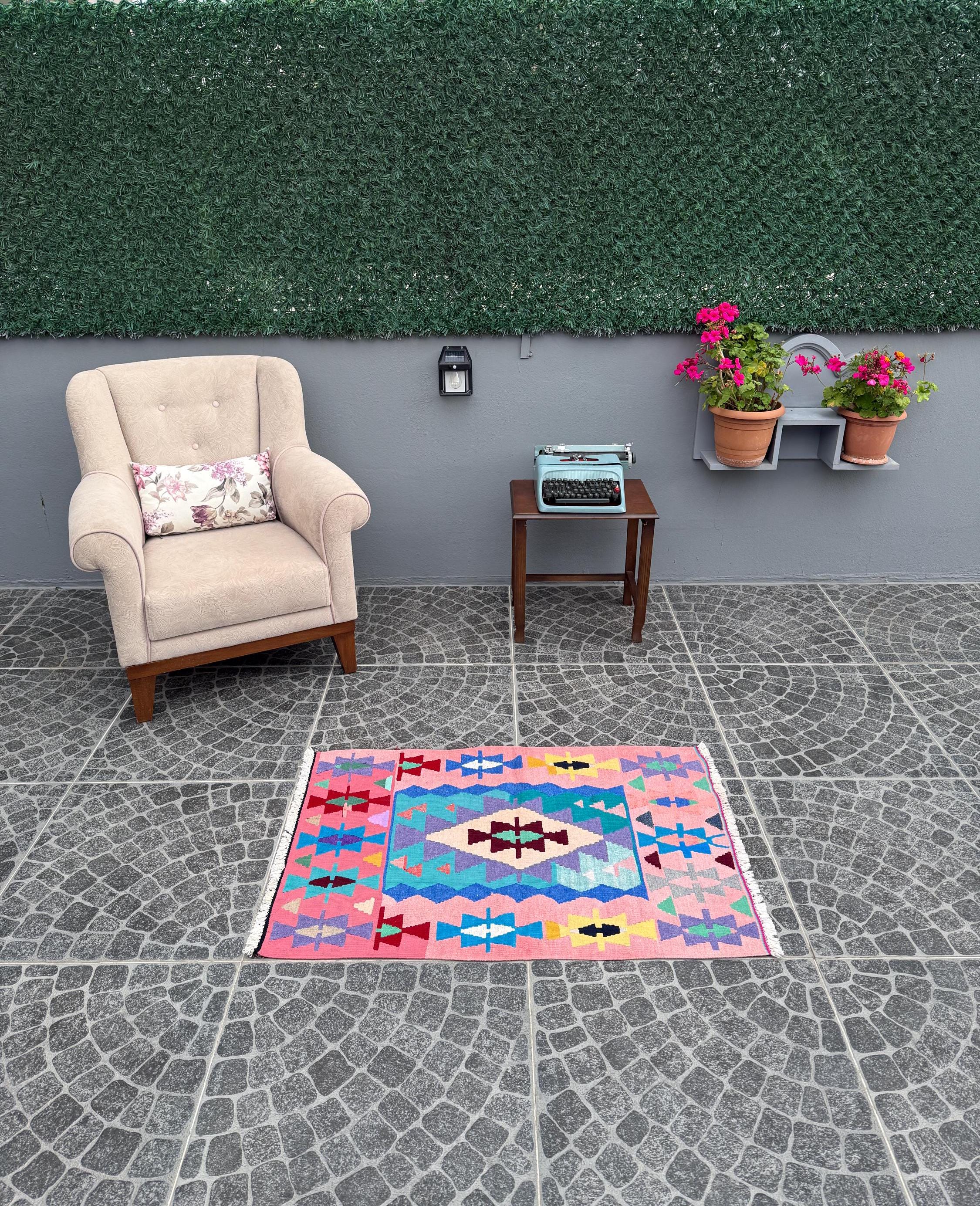 Vintage Turkish Kilim Rug: Handwoven Wool Anatolian Decor (2.40x3.51 ft)