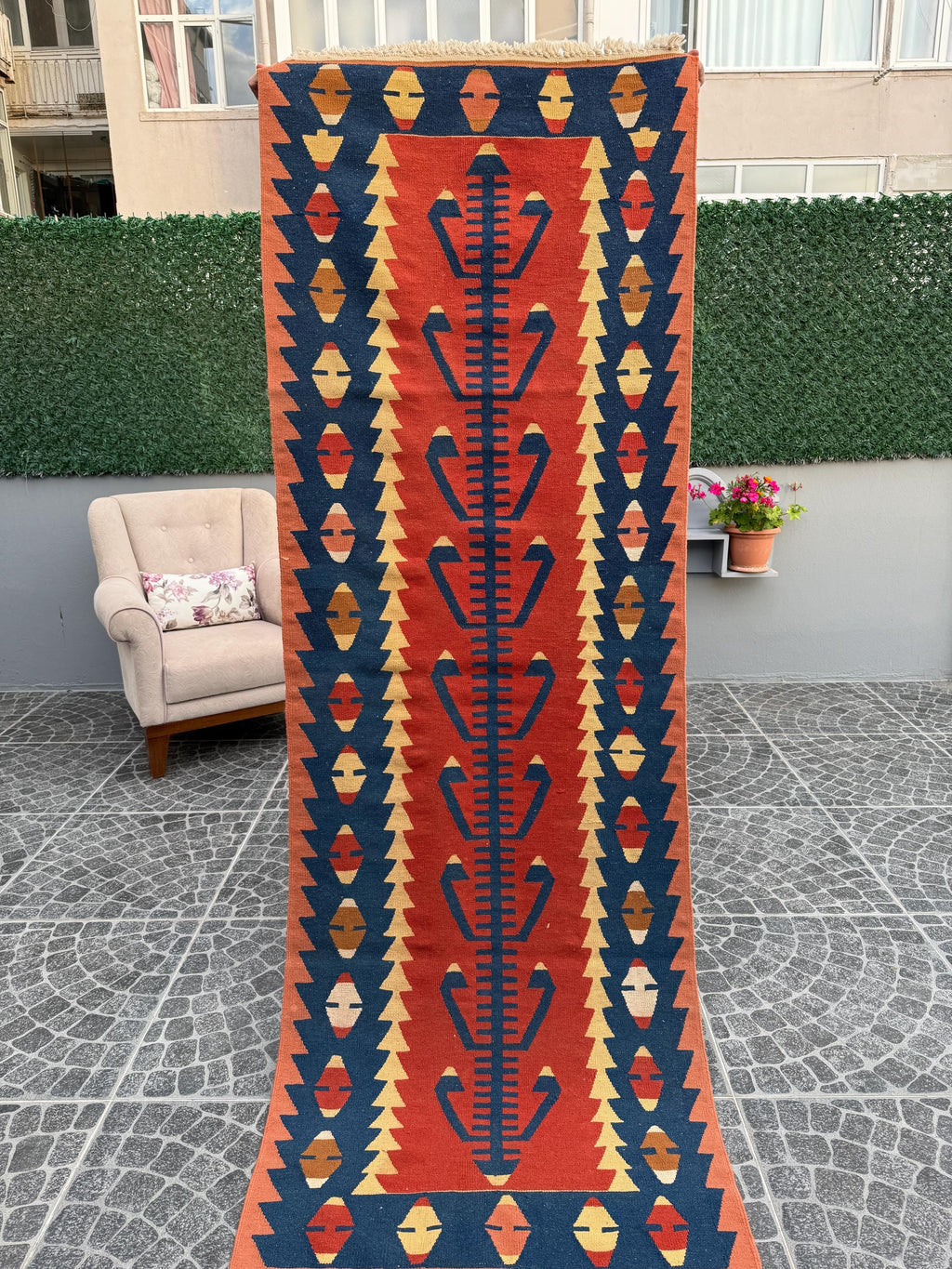Vintage Turkish Kilim Rug: Handwoven Wool, Tree of Life Motif (2.72x7.78 ft)