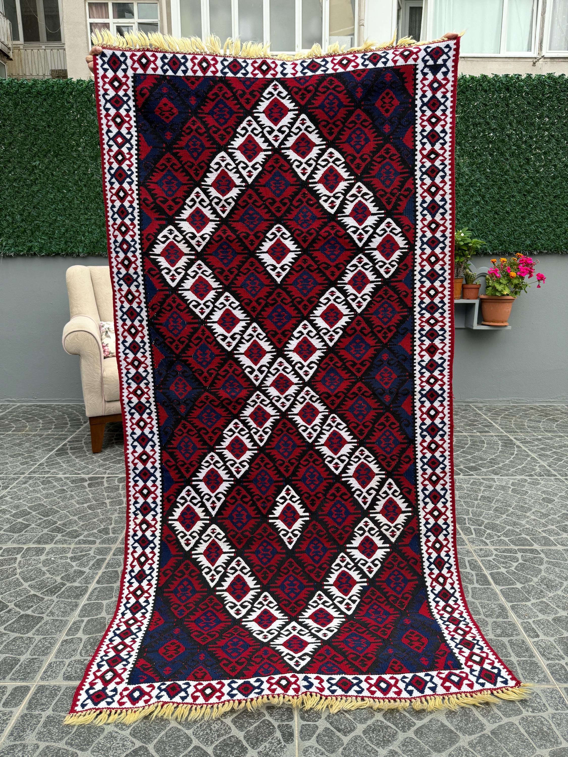 Vintage Turkish Kilim Rug, Handwoven Wool, Boho Decor (3.22x5.97 ft)