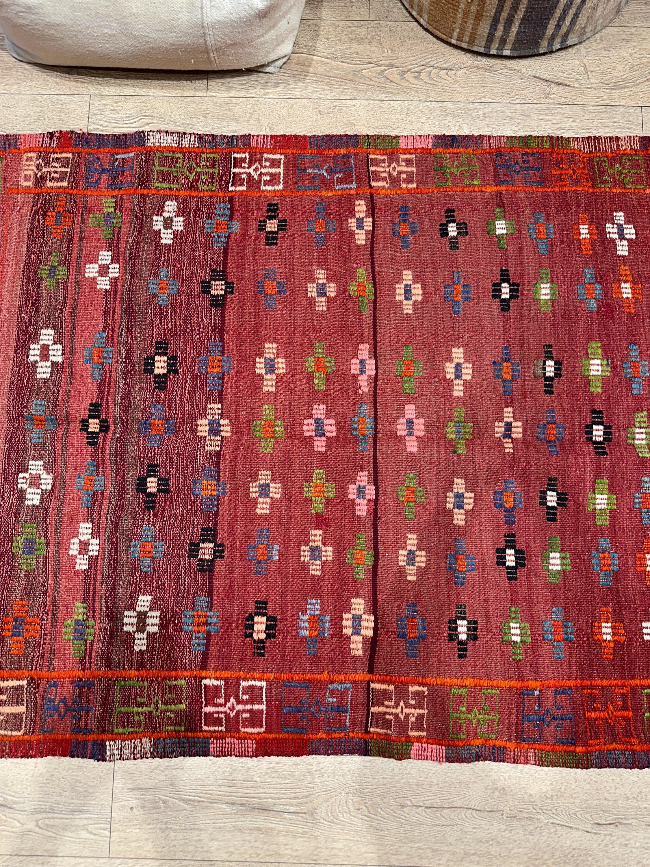 Vintage Turkish Kilim Rug, Handwoven Wool, Boho Decor (4.2 x 7.2 ft)
