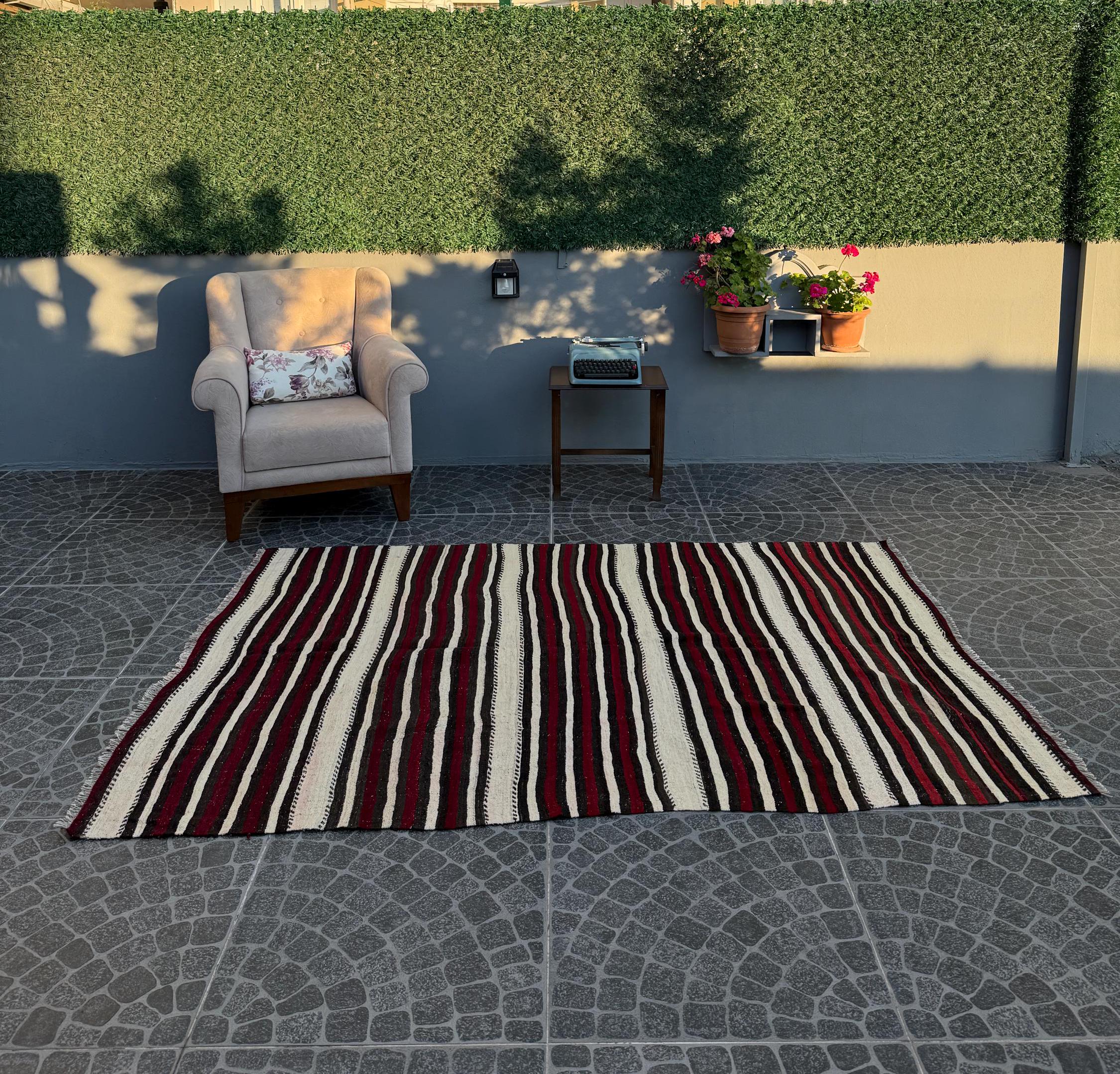 Vintage Turkish Kilim Rug: Handwoven Wool, Striped Bohemian Decor (4.8 x 7.2 ft)