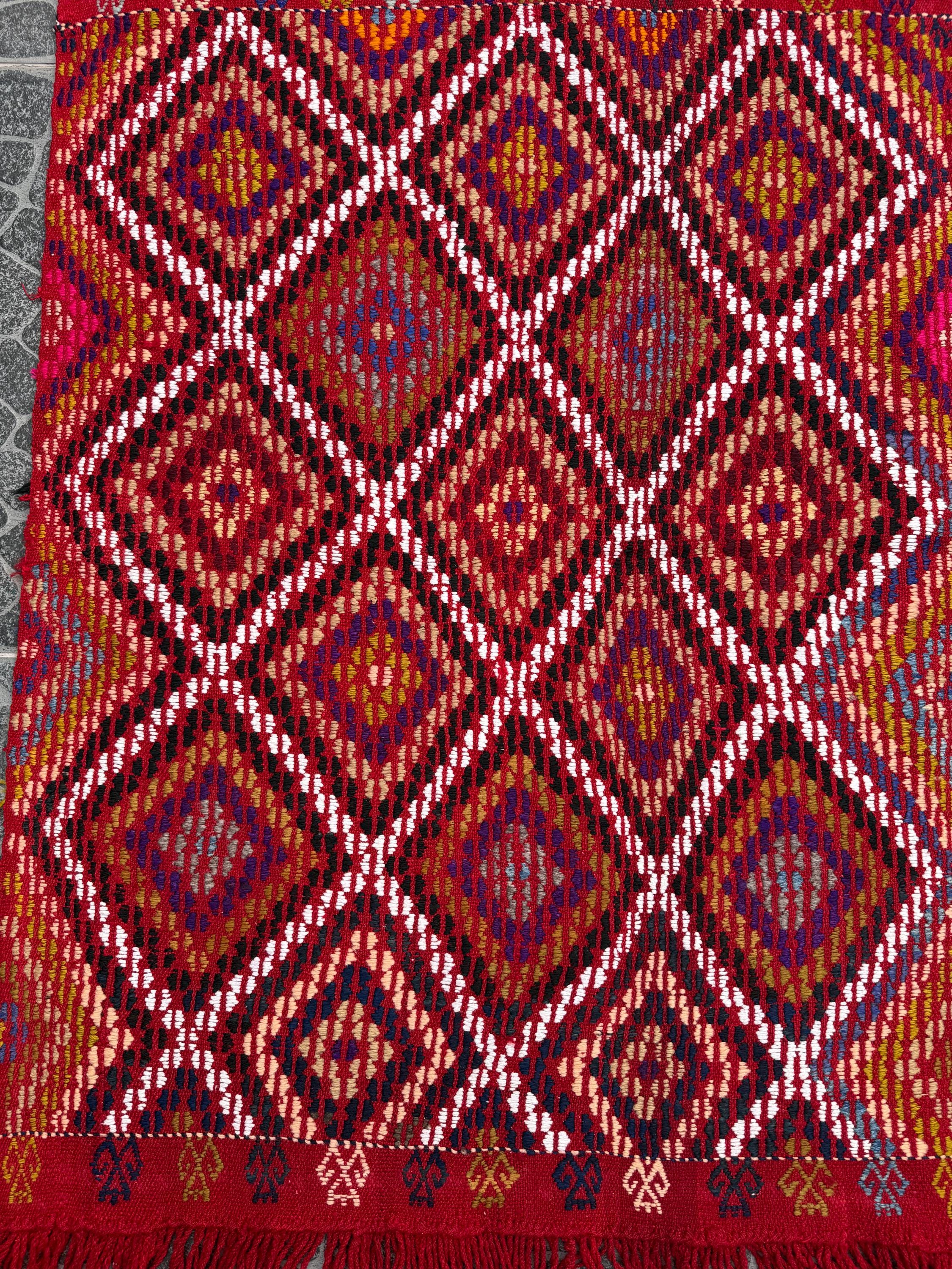 Vintage Turkish Kilim Rug, Bohemian Woven Area Rug, 2.95x3.97 ft