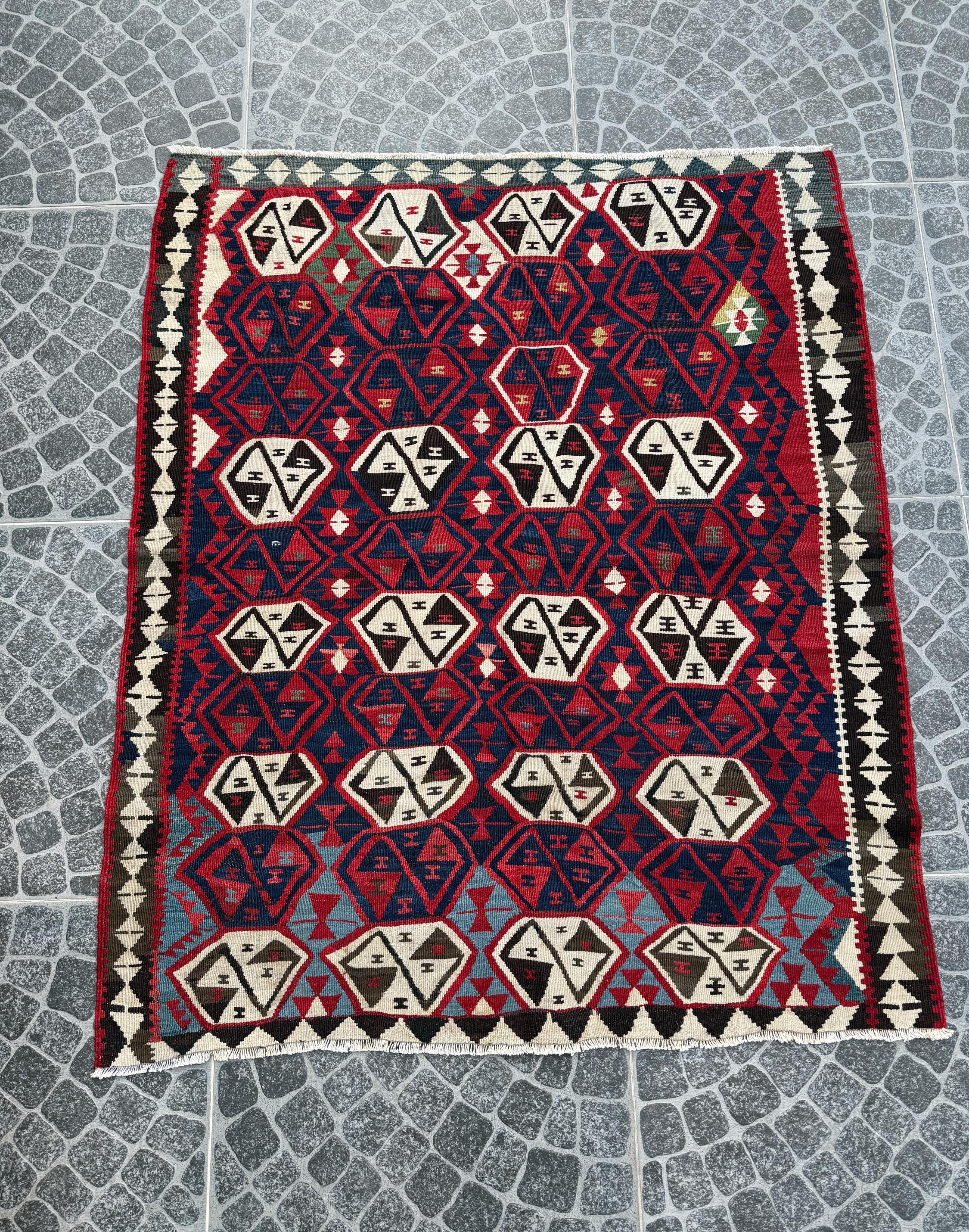 Handwoven Turkish Kilim Rug, Bohemian Geometric Rug (4.07x4.86 ft)